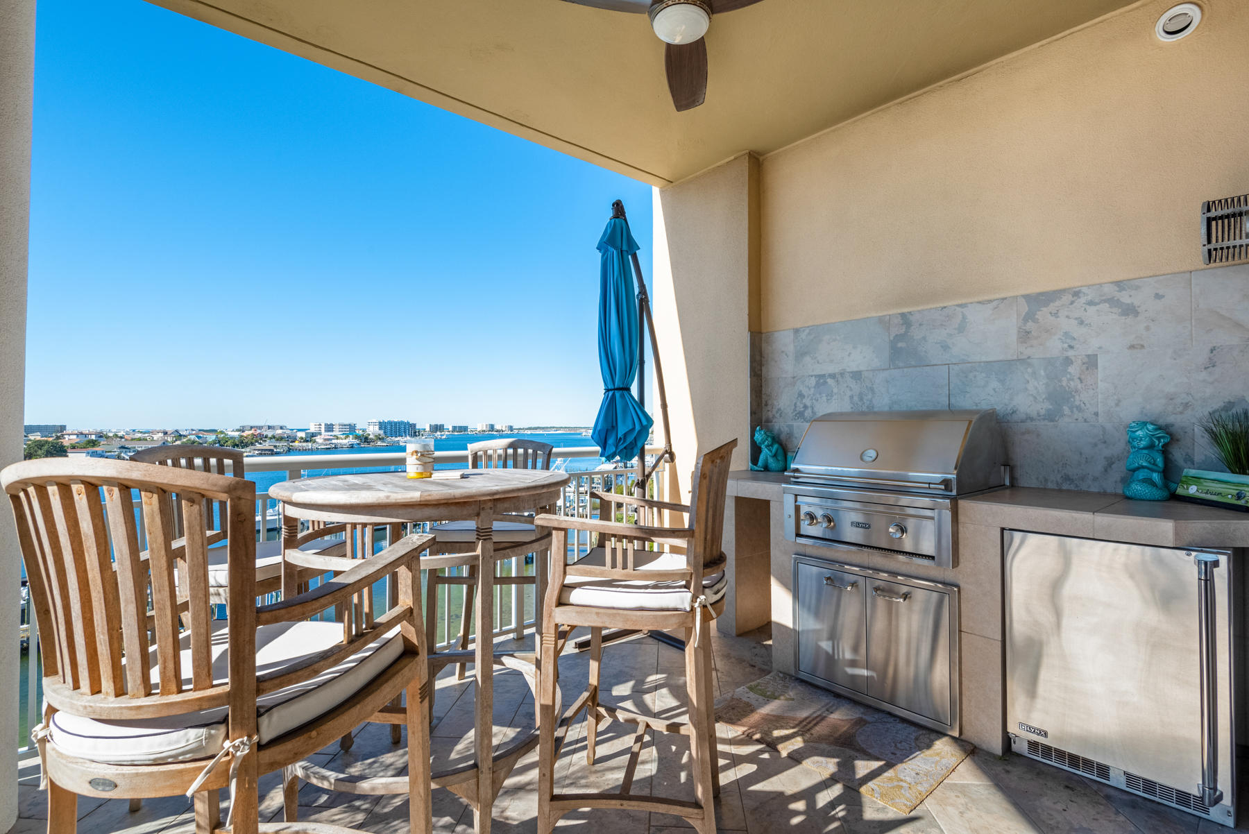 GRAND HARBOR - Residential