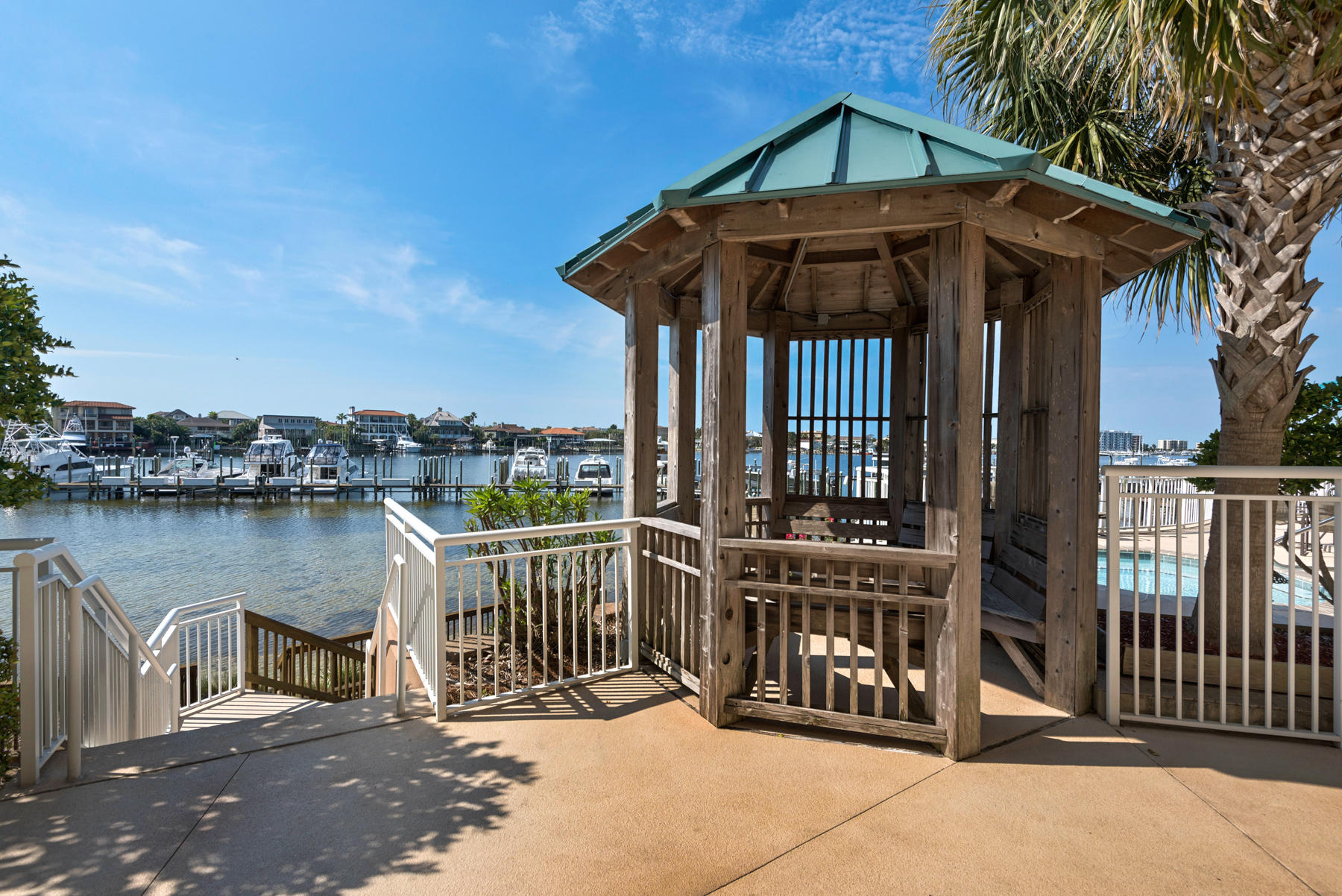 GRAND HARBOR - Residential