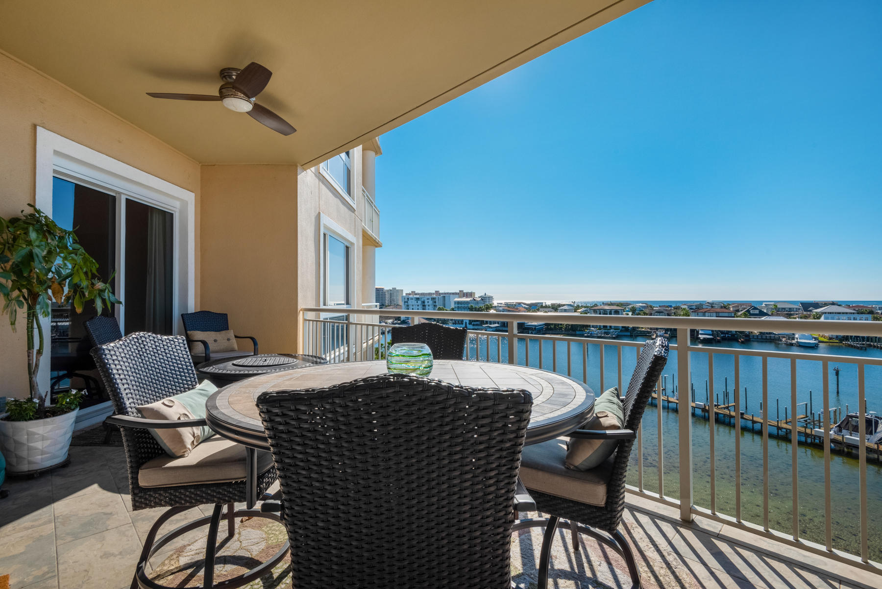 GRAND HARBOR - Residential