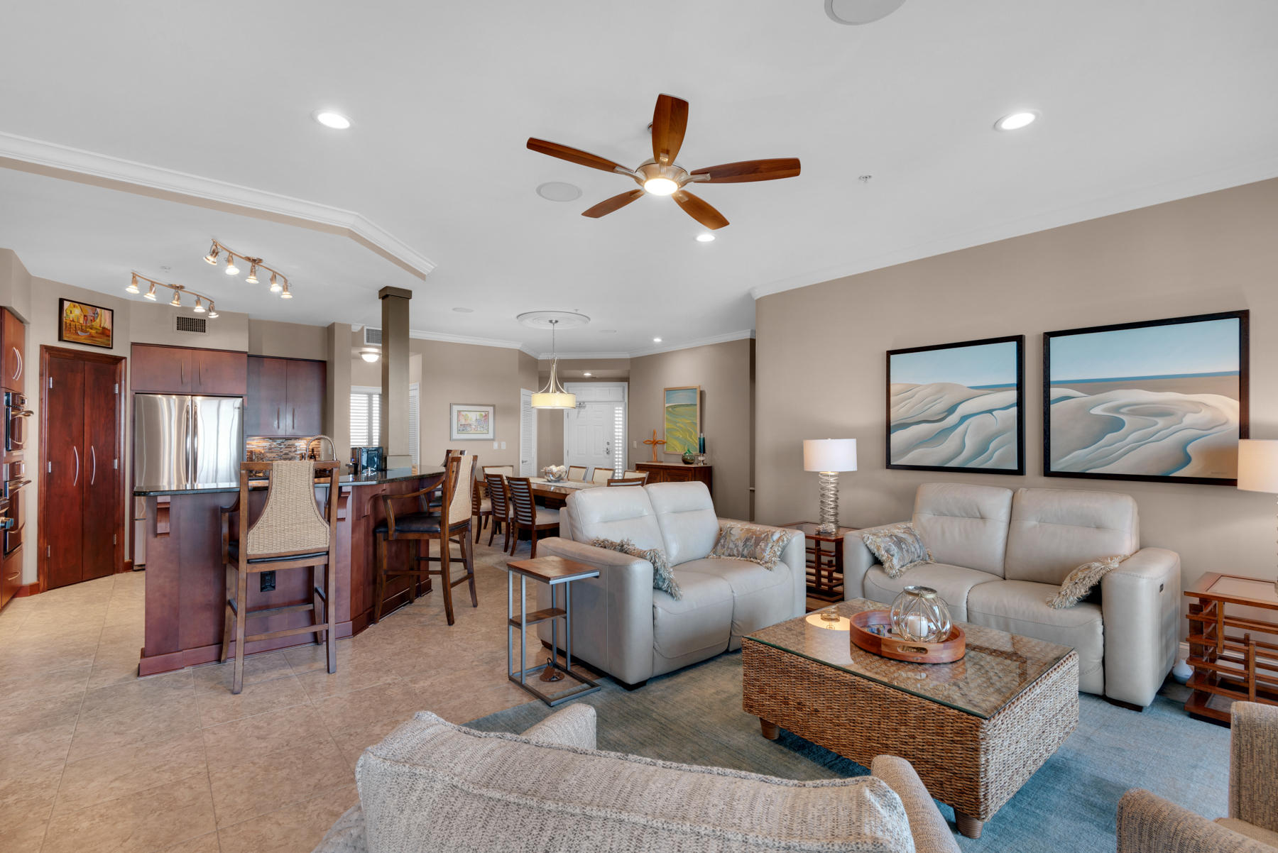 GRAND HARBOR - Residential