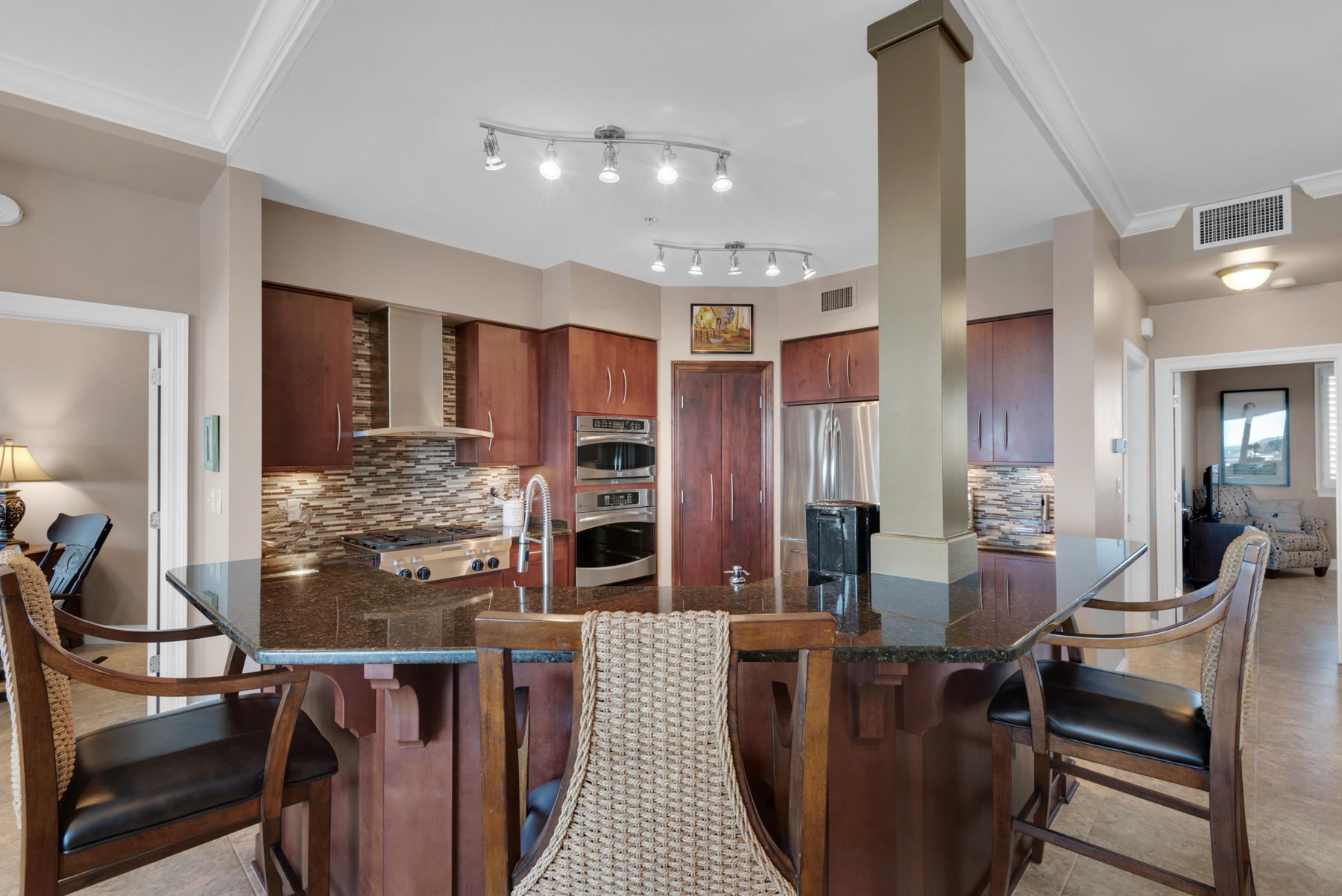 GRAND HARBOR - Residential