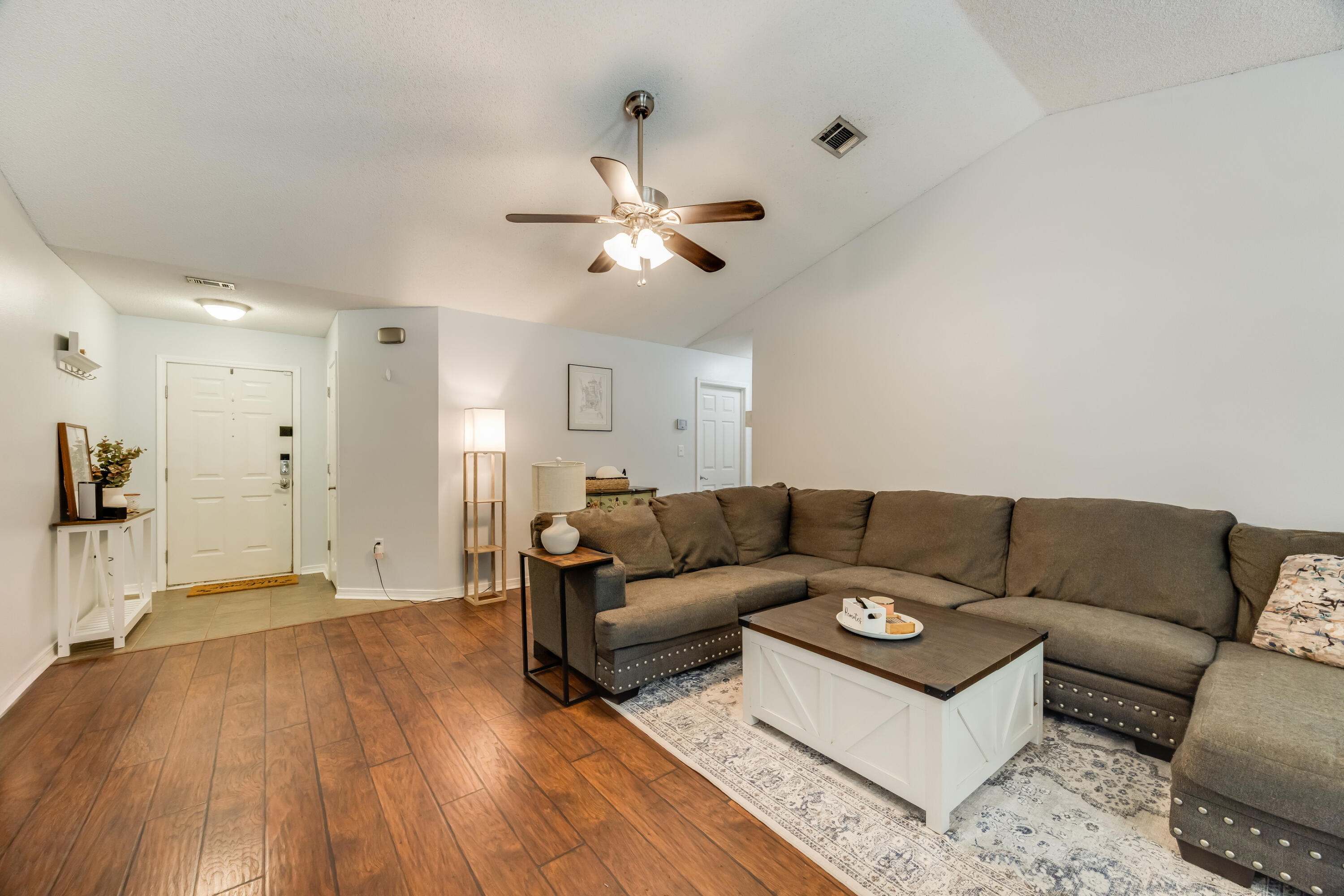 CHEROKEE BEND S/D PH 2 - Residential