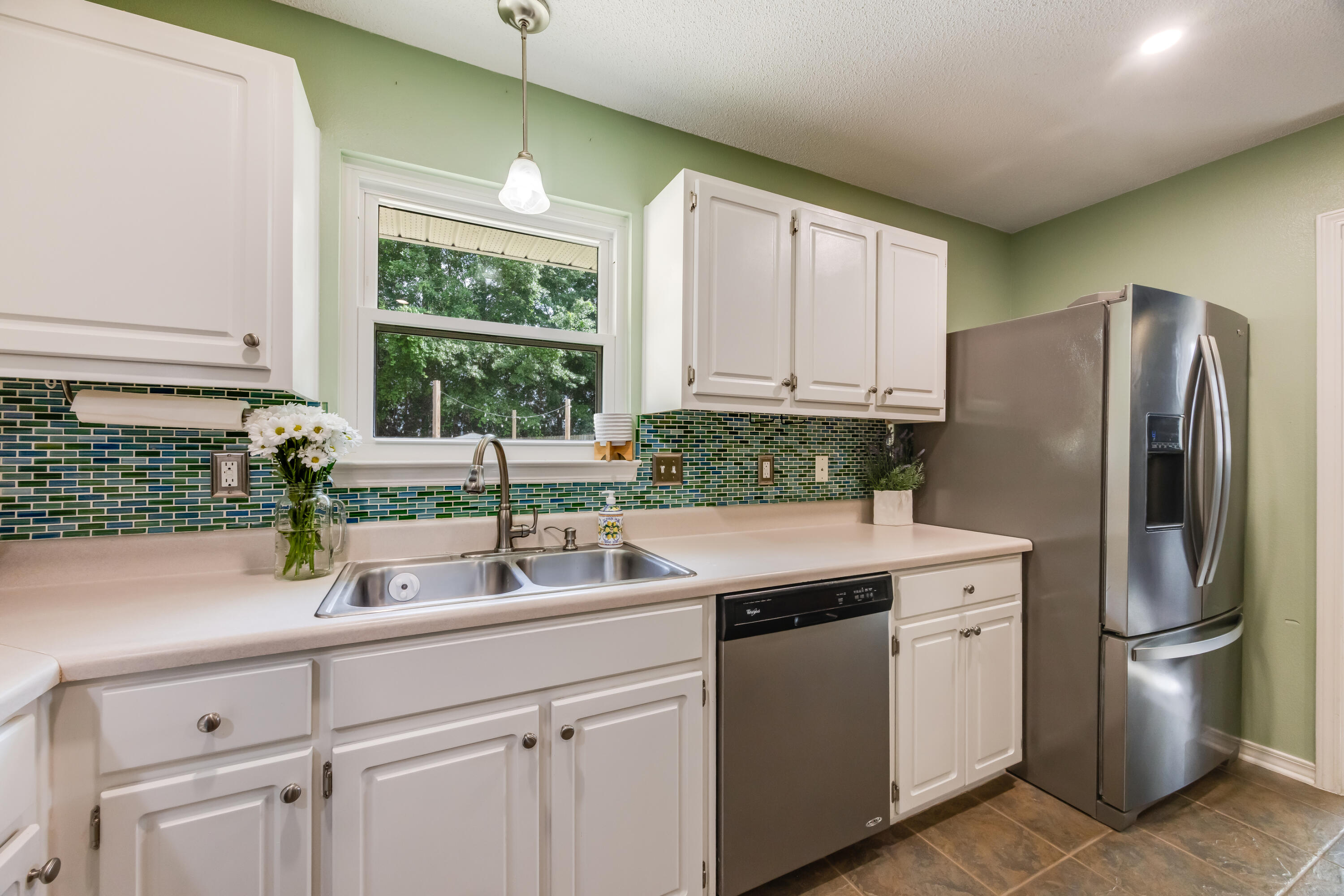 CHEROKEE BEND S/D PH 2 - Residential