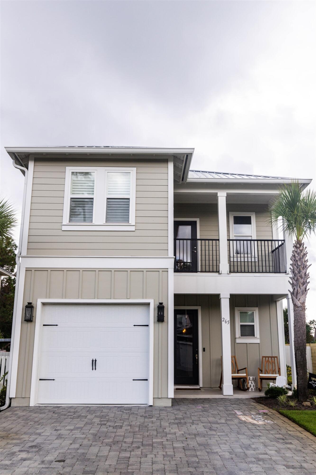 FRANGISTA BEACH - Residential Lease