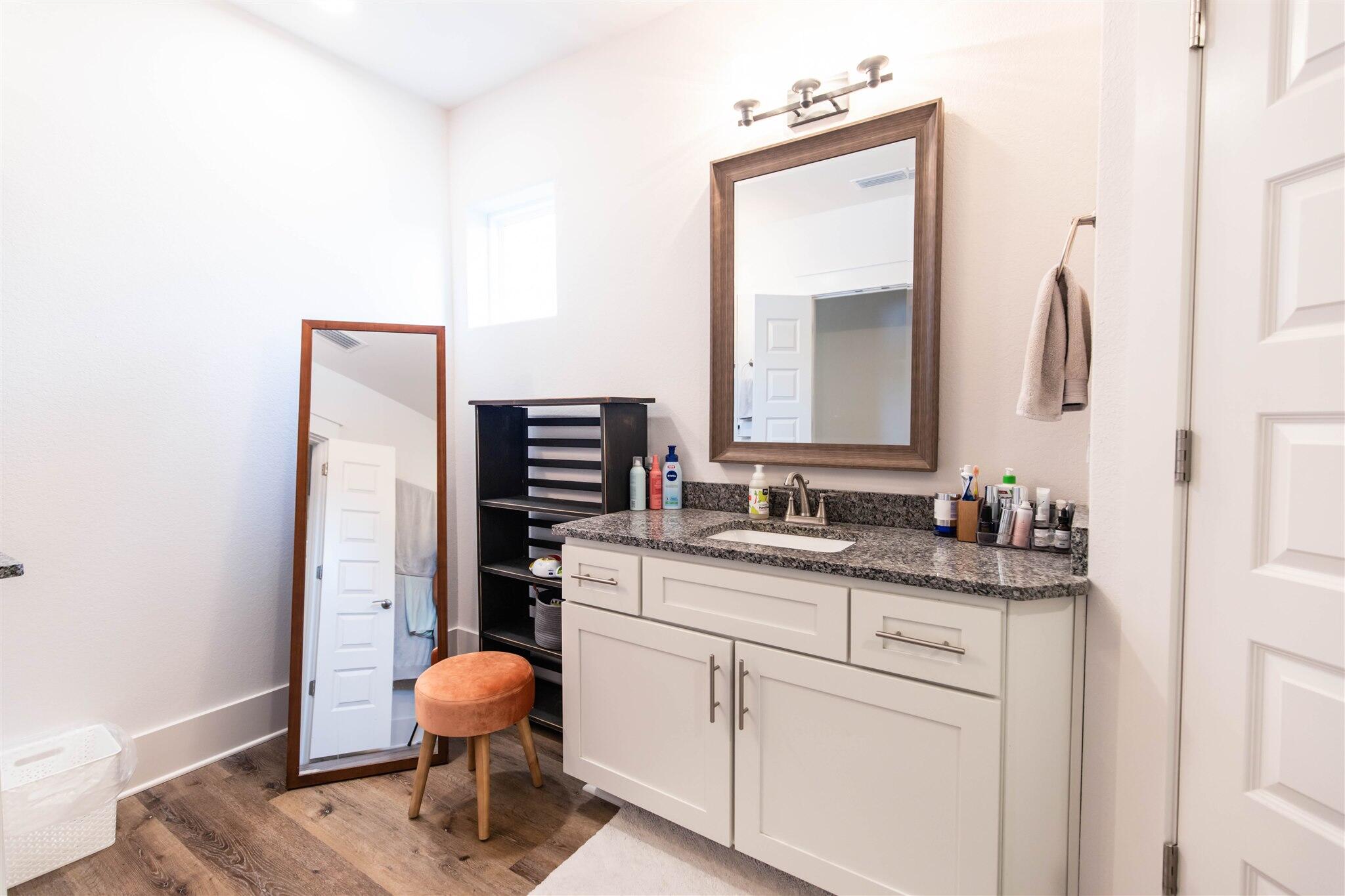 FRANGISTA BEACH - Residential Lease