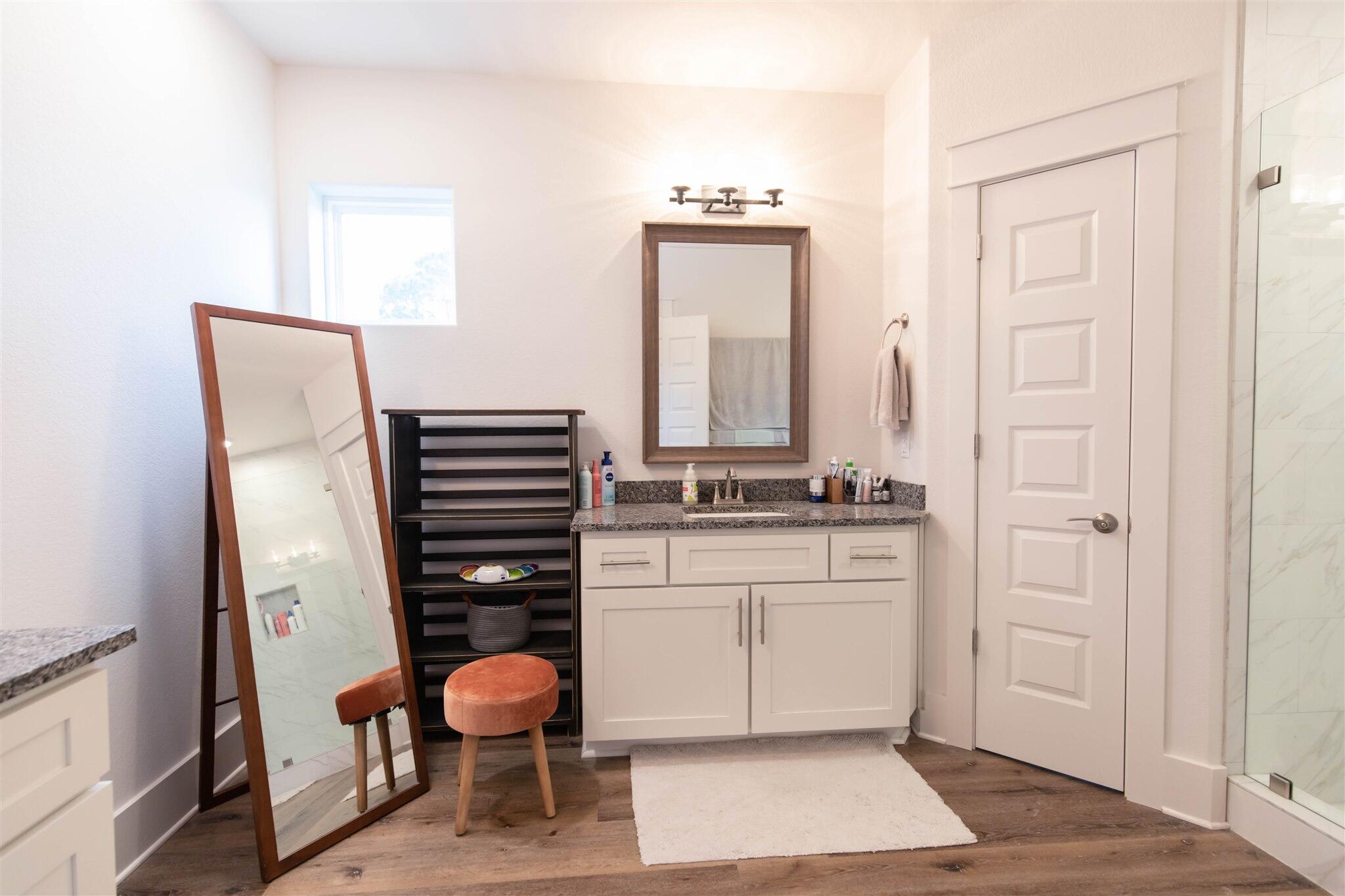 FRANGISTA BEACH - Residential Lease