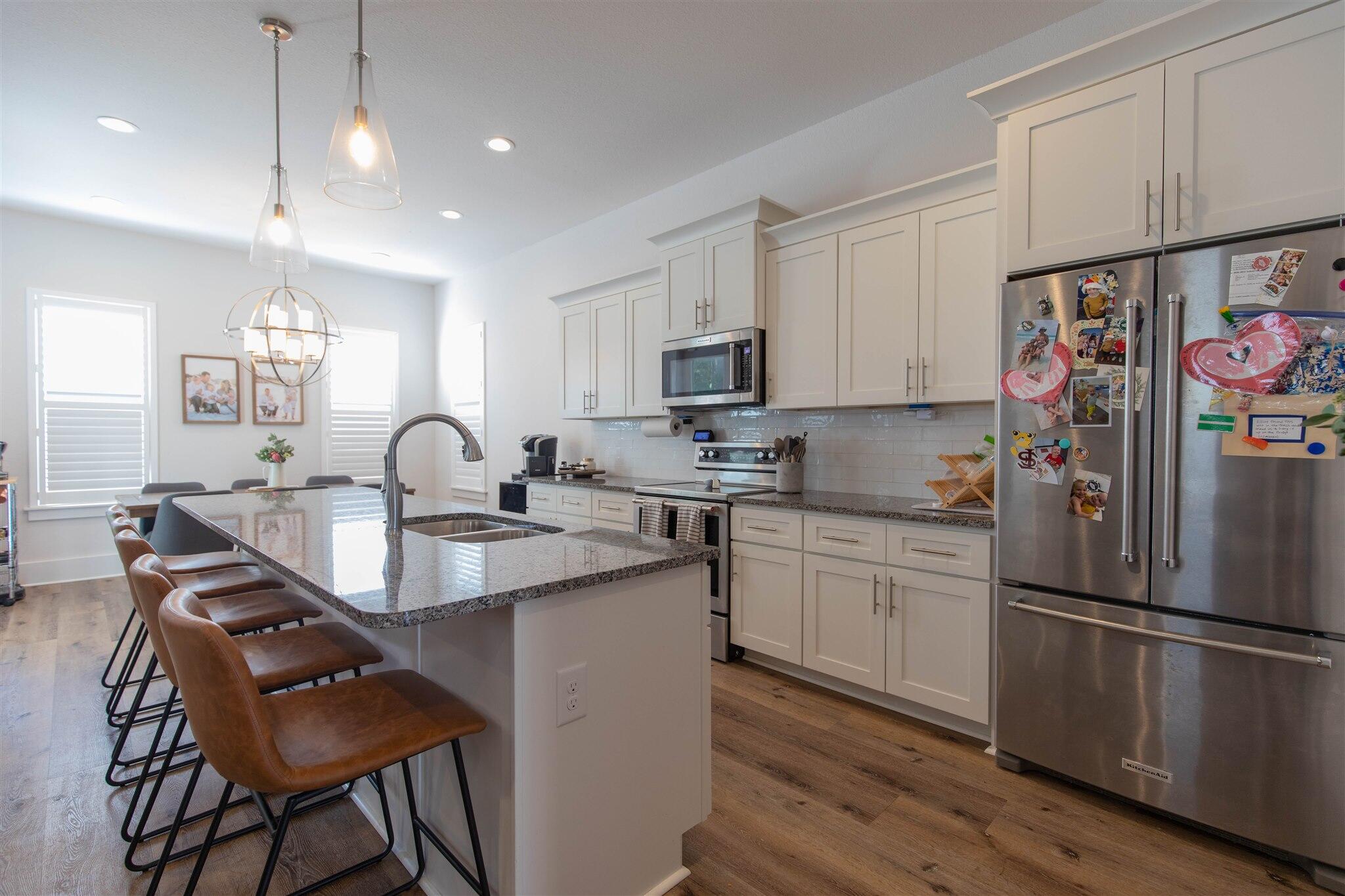 FRANGISTA BEACH - Residential Lease