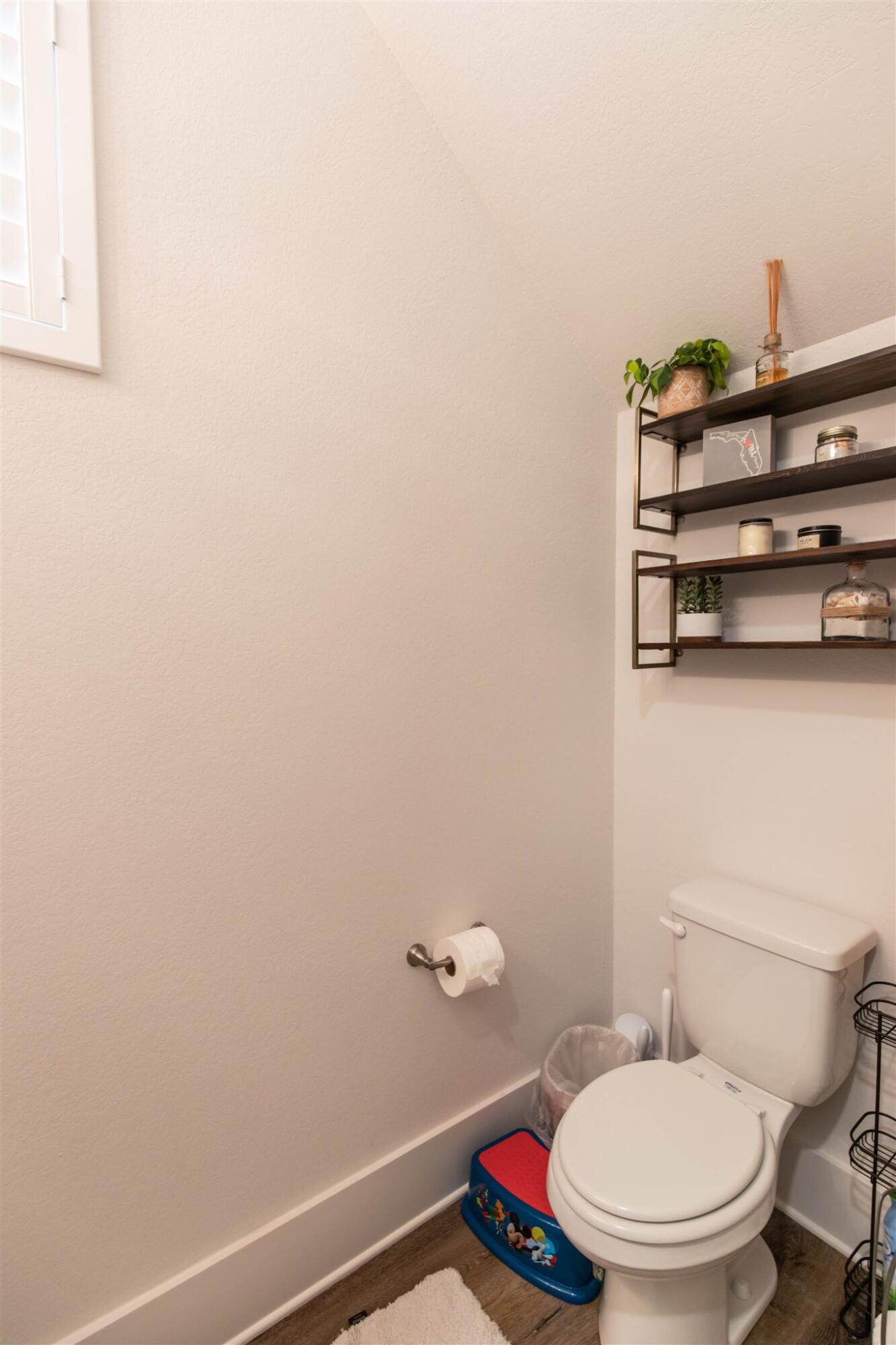 FRANGISTA BEACH - Residential Lease