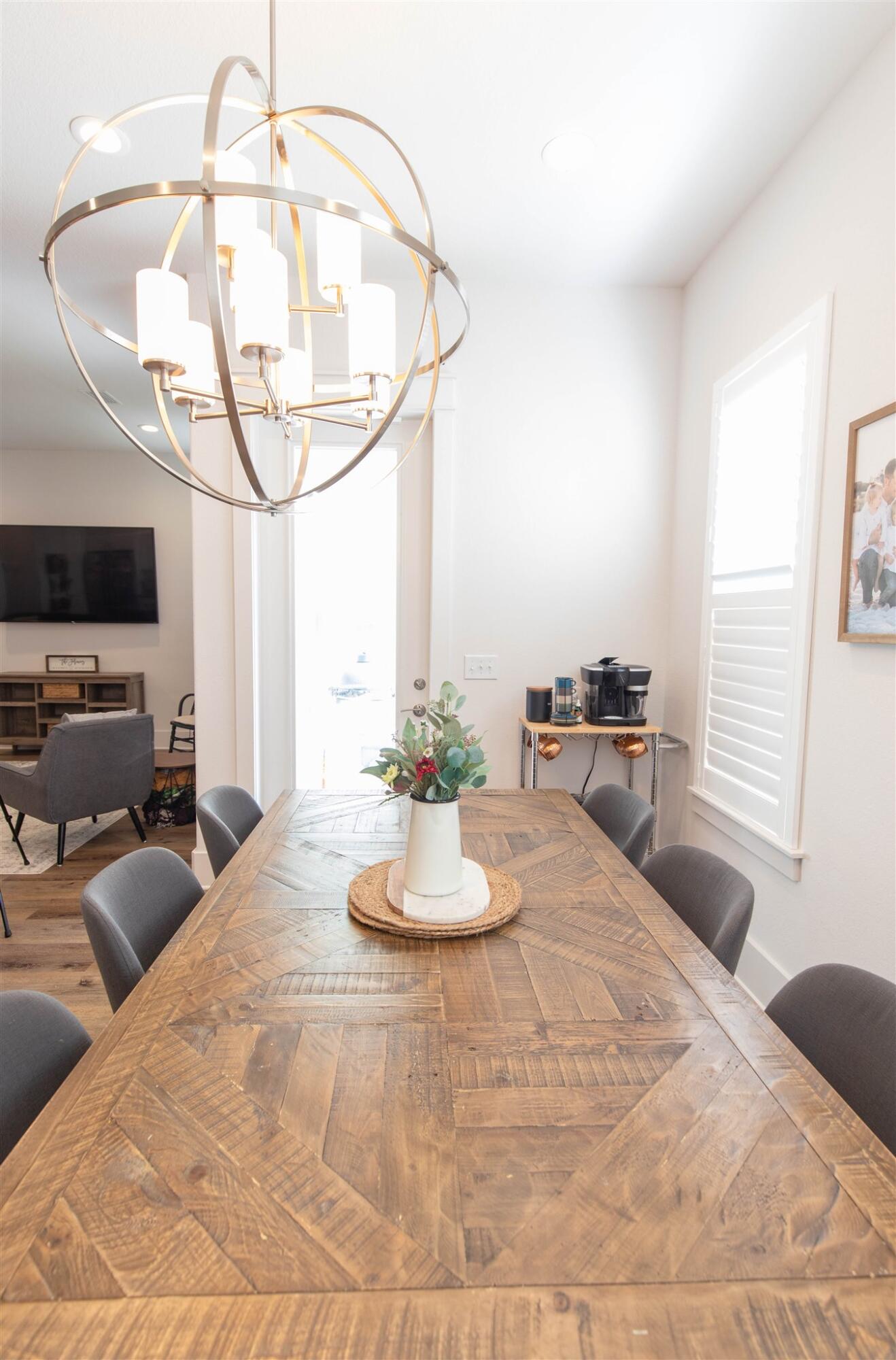 FRANGISTA BEACH - Residential Lease