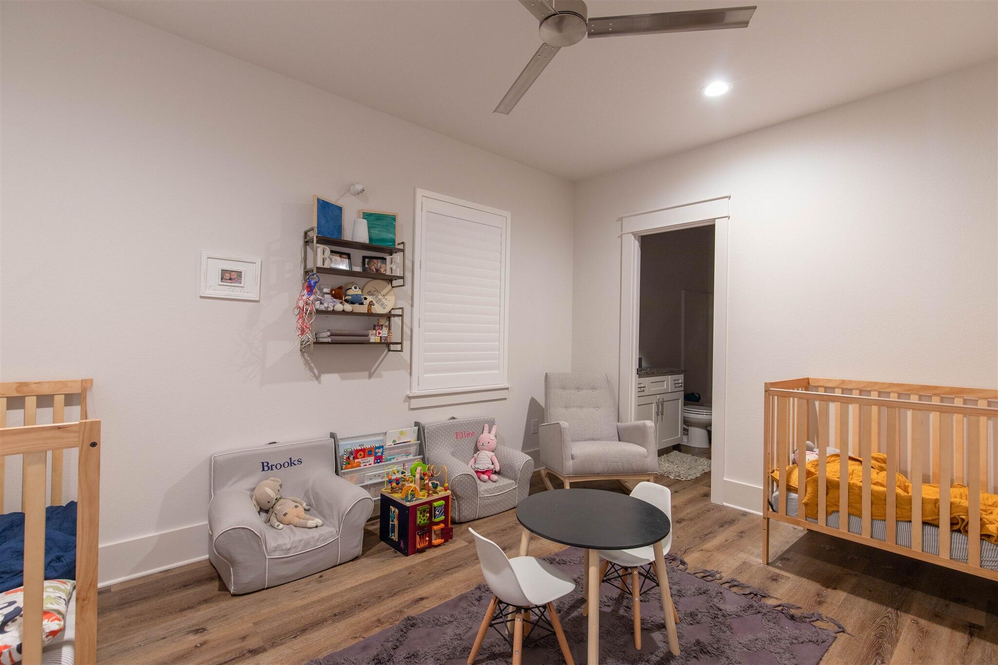 FRANGISTA BEACH - Residential Lease