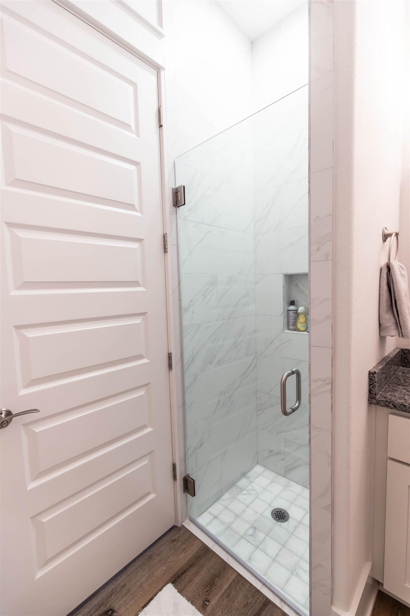 FRANGISTA BEACH - Residential Lease