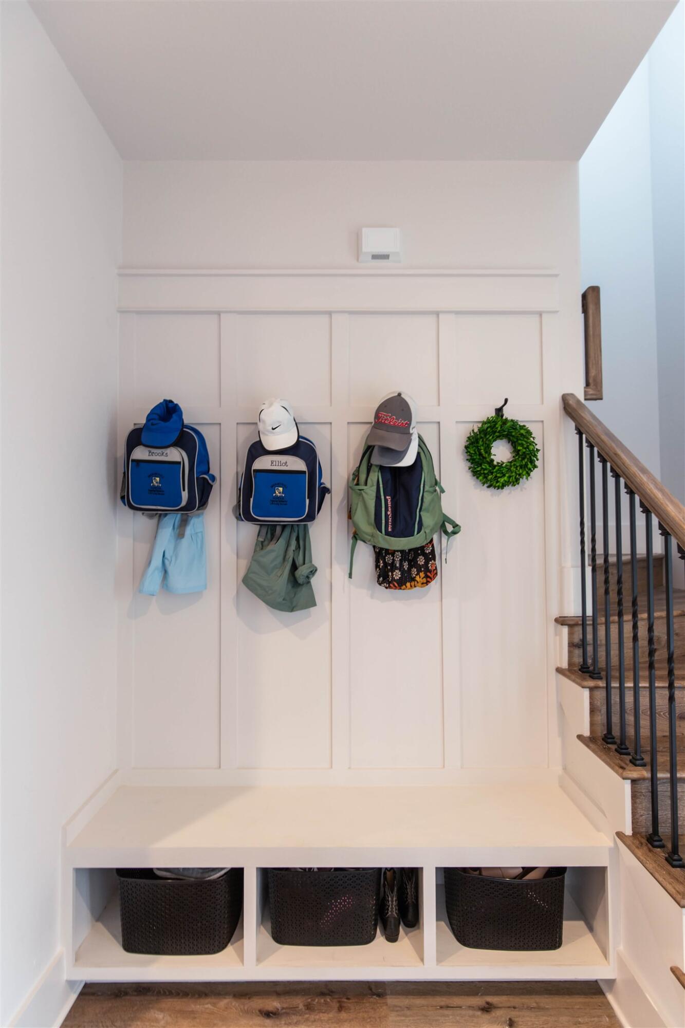 FRANGISTA BEACH - Residential Lease