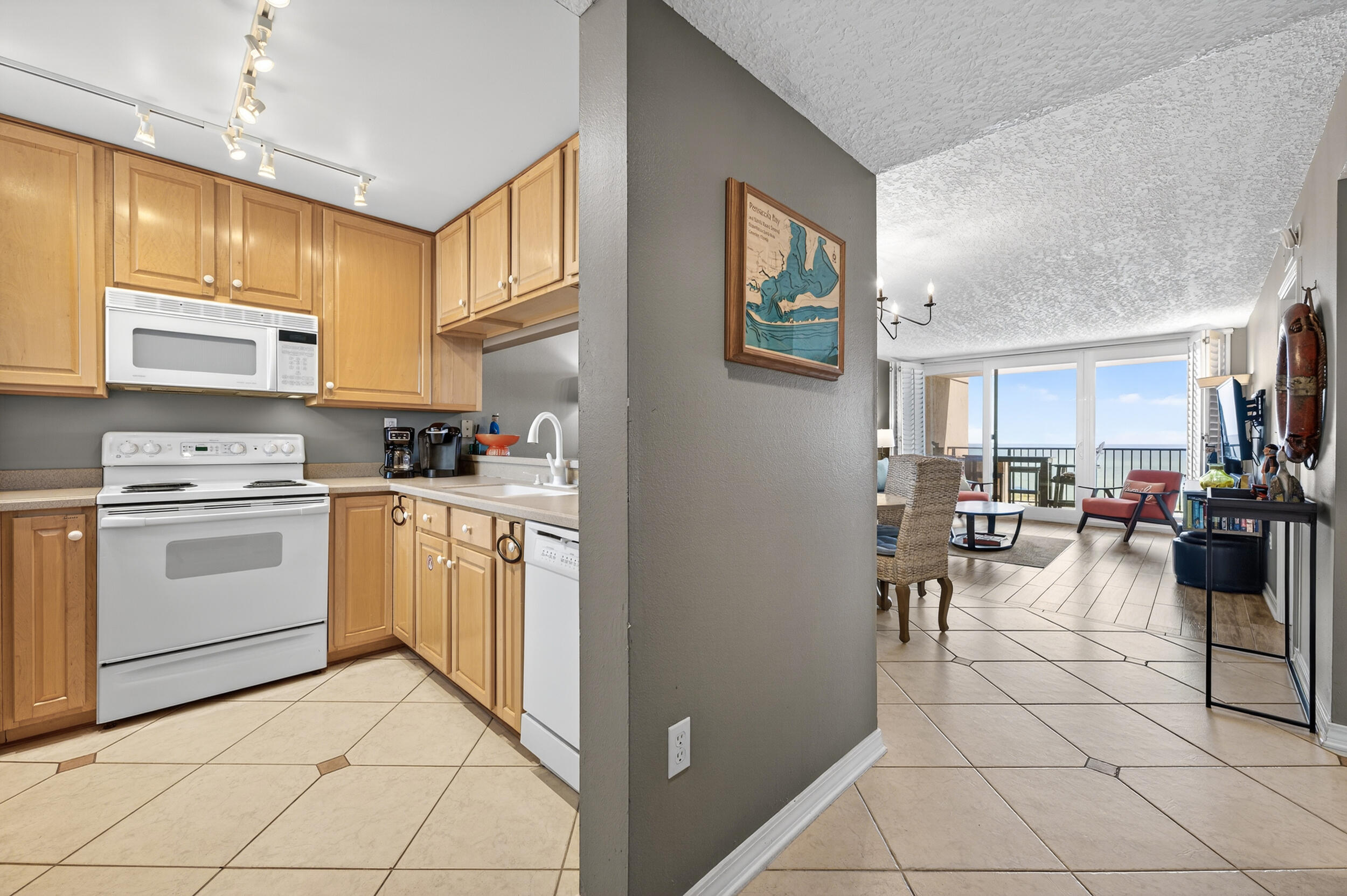 GULF WINDS CONDOS - Residential