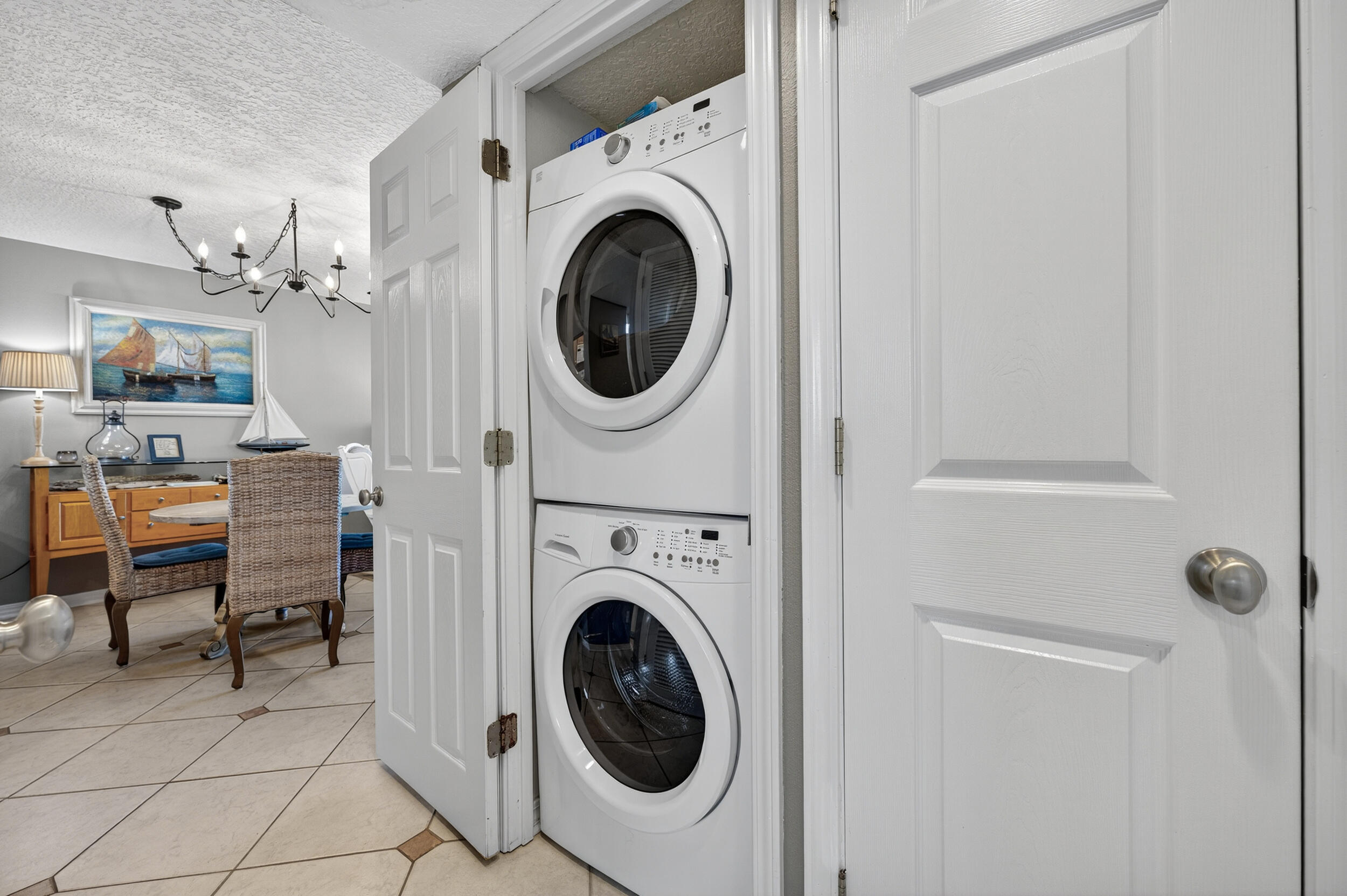 GULF WINDS CONDOS - Residential