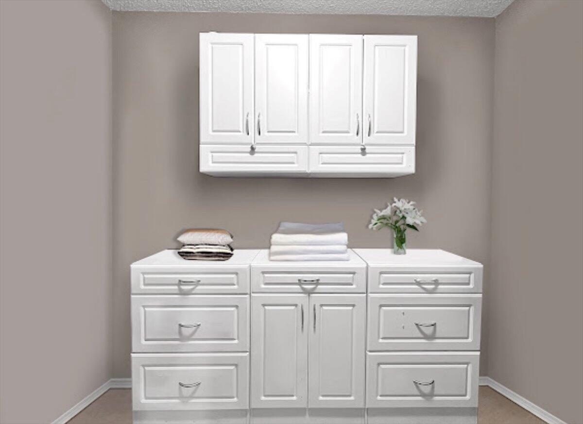 CREETWOOD VILLAGE - Residential