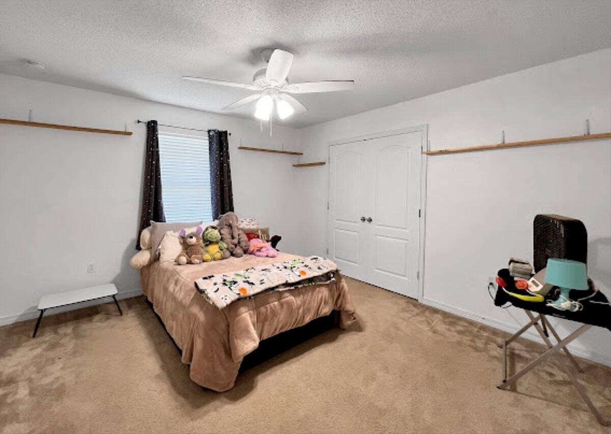 CREETWOOD VILLAGE - Residential