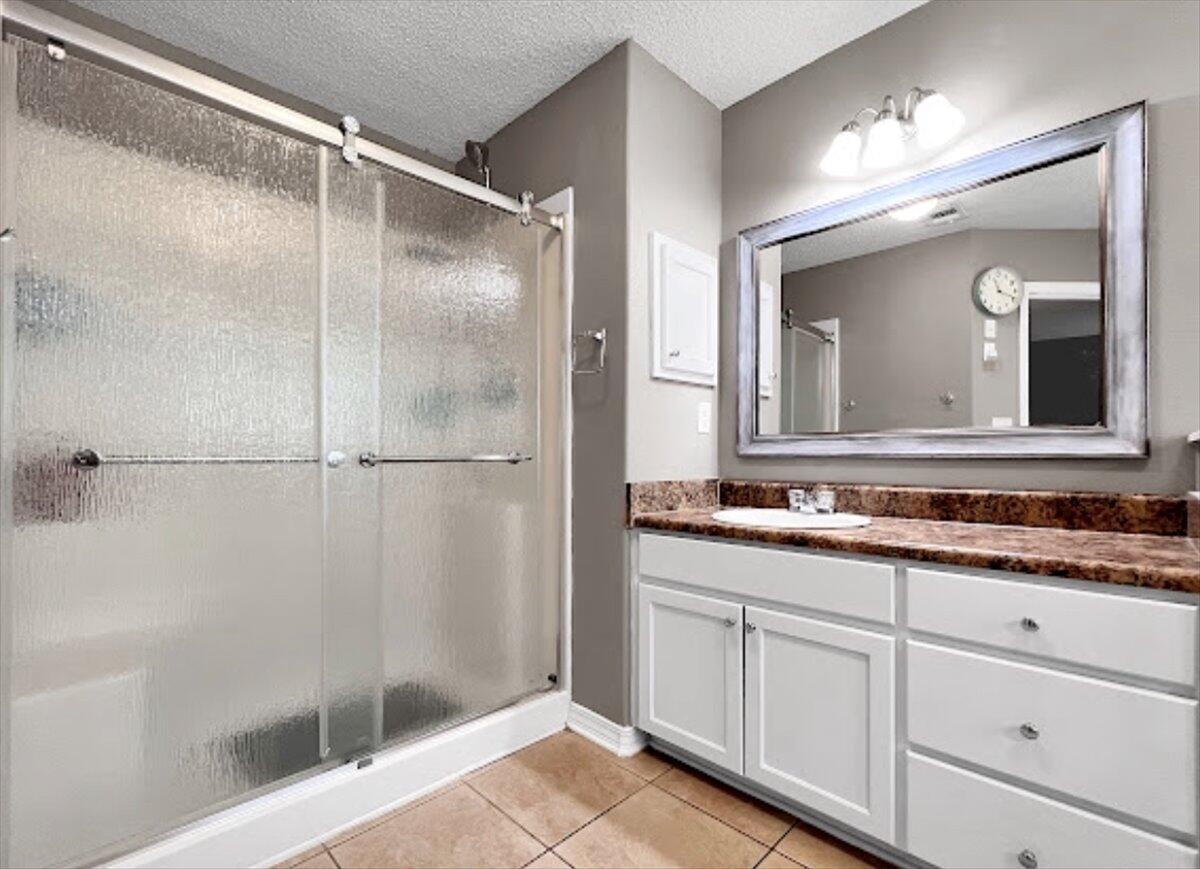 CREETWOOD VILLAGE - Residential