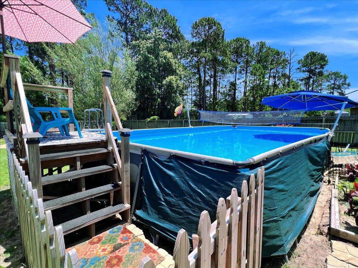 CREETWOOD VILLAGE - Residential