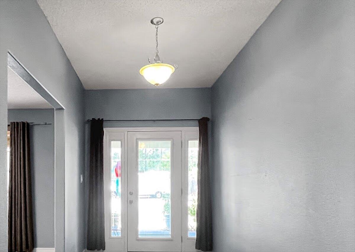 CREETWOOD VILLAGE - Residential