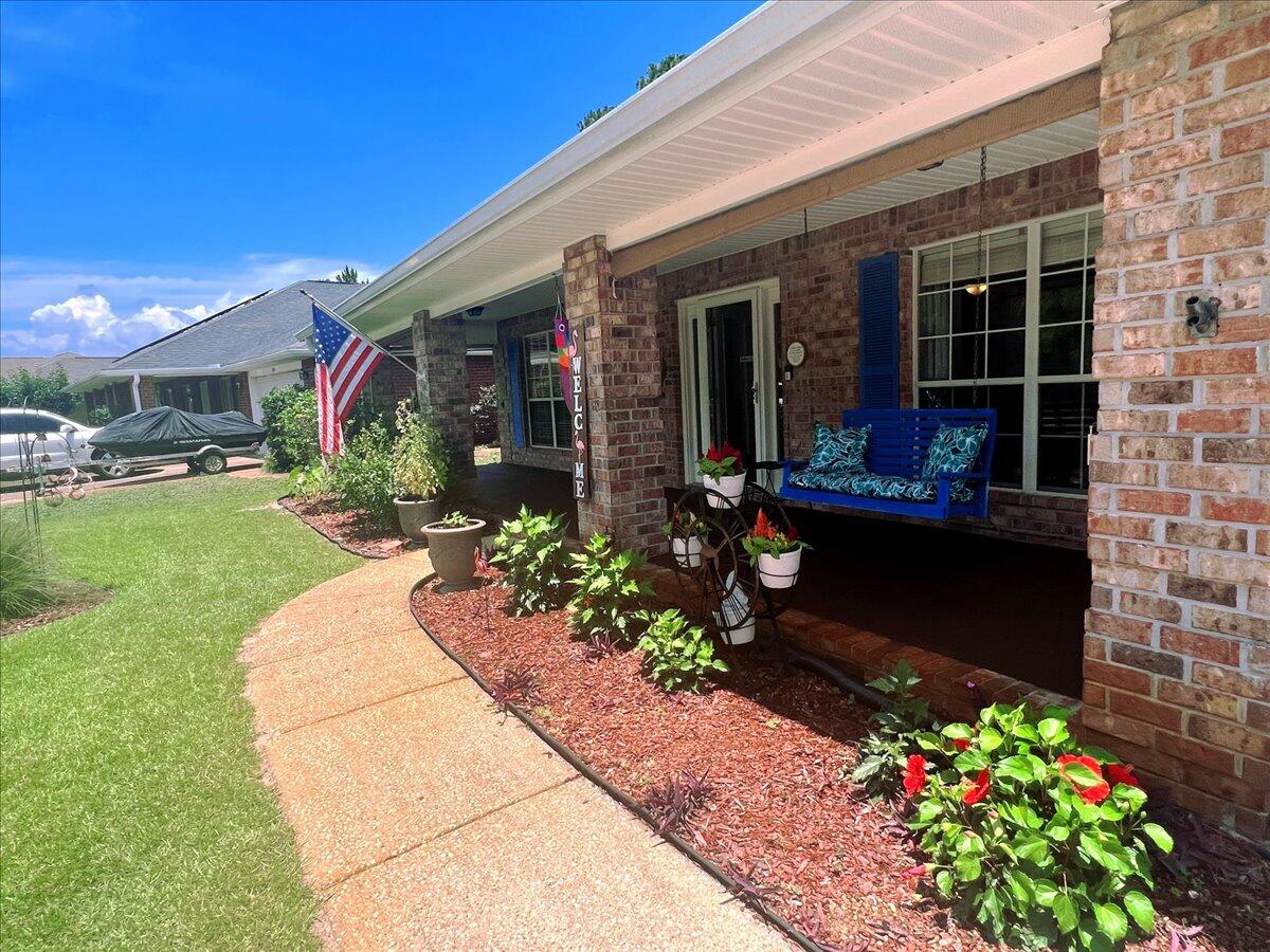 CREETWOOD VILLAGE - Residential