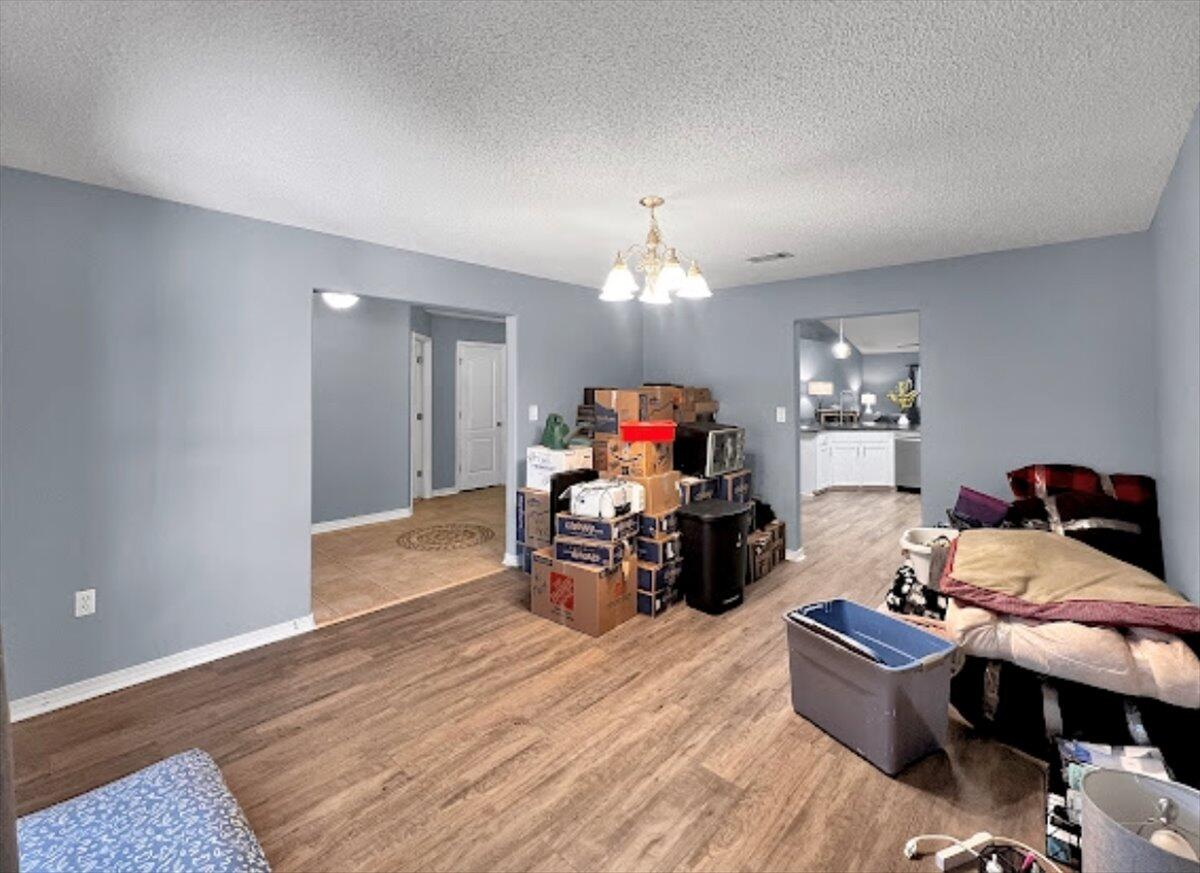 CREETWOOD VILLAGE - Residential