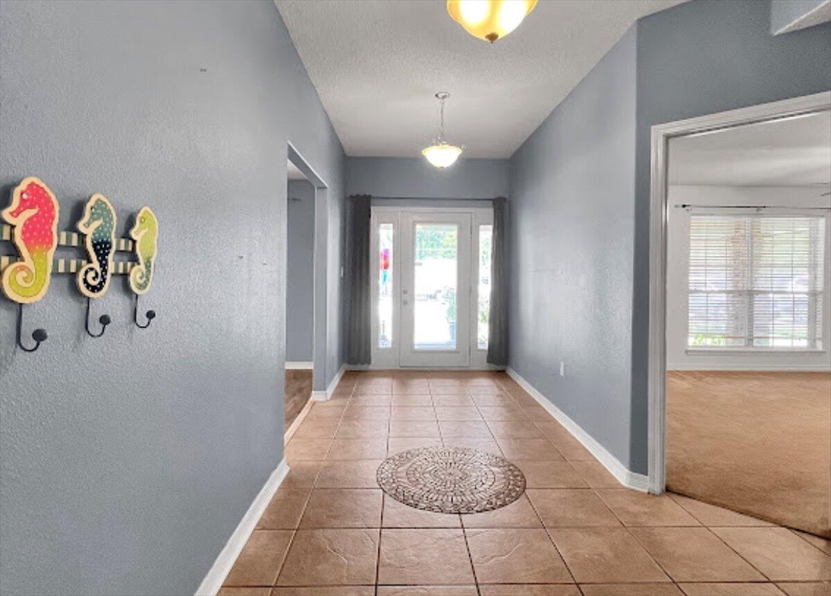 CREETWOOD VILLAGE - Residential