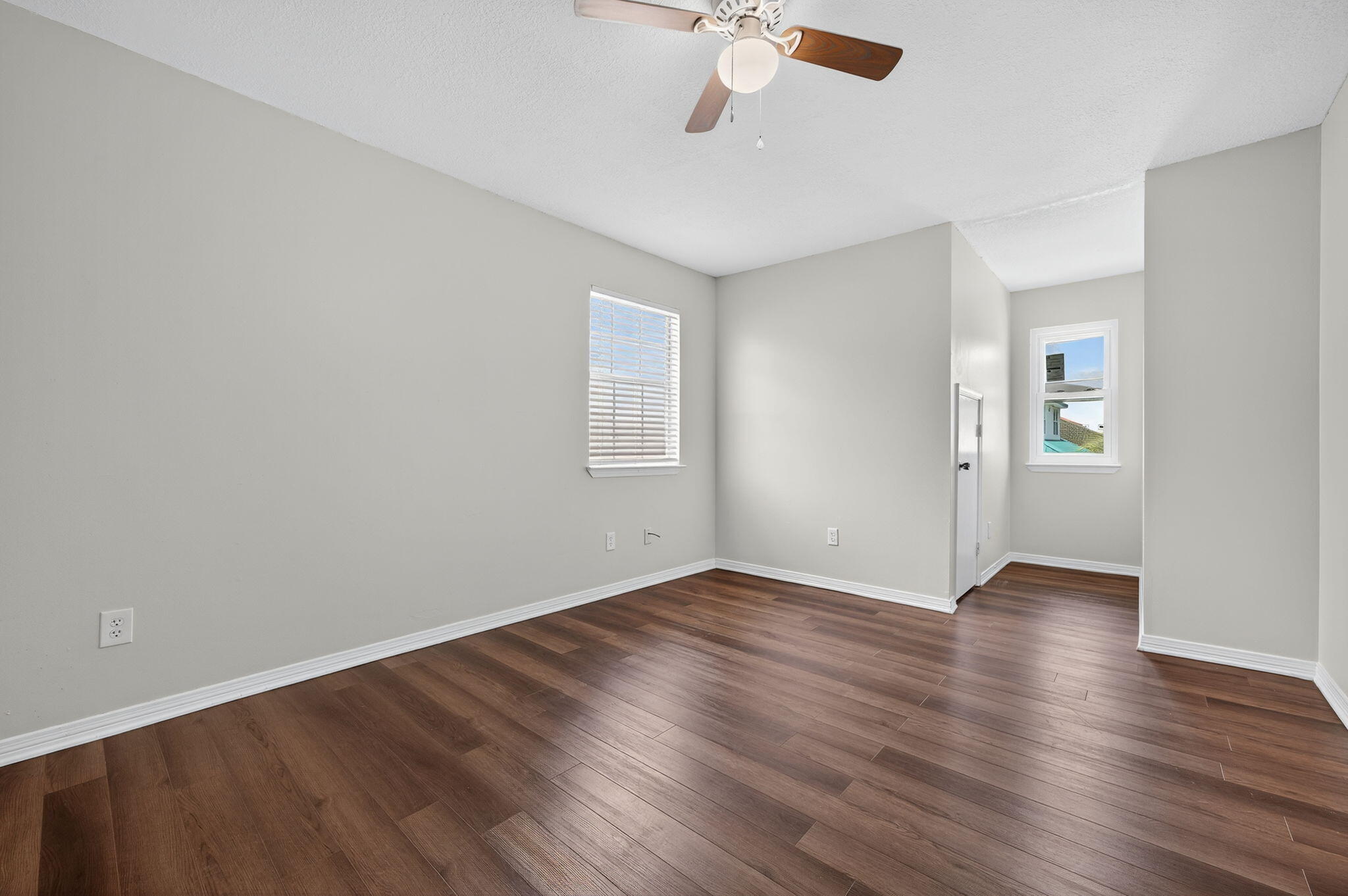 SCRANTON ESTATES - Residential