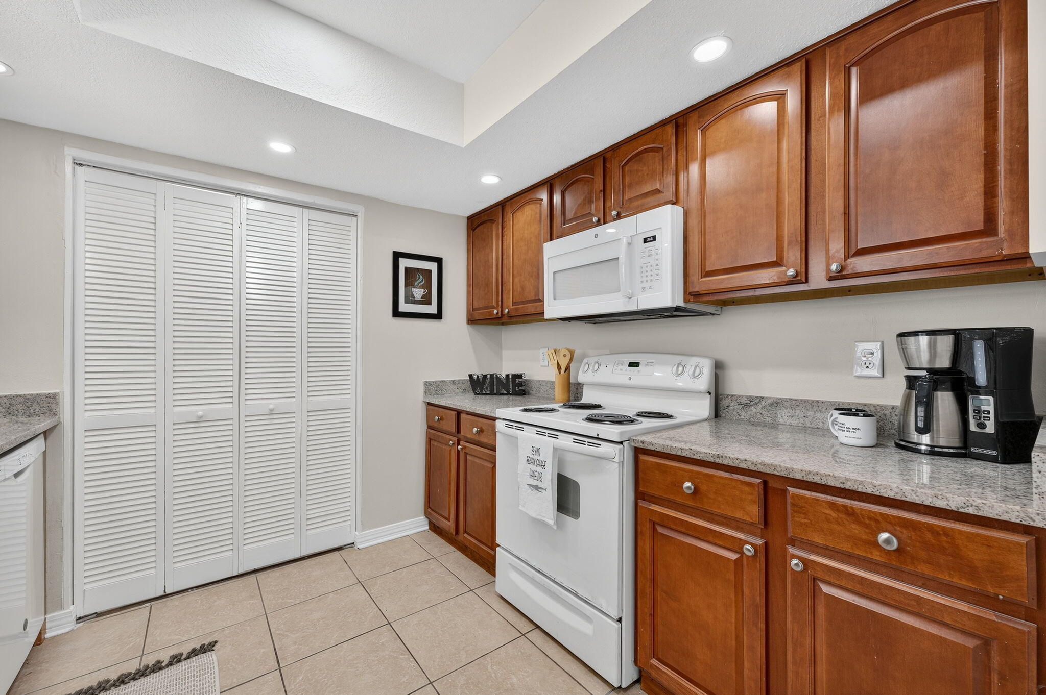 SCRANTON ESTATES - Residential