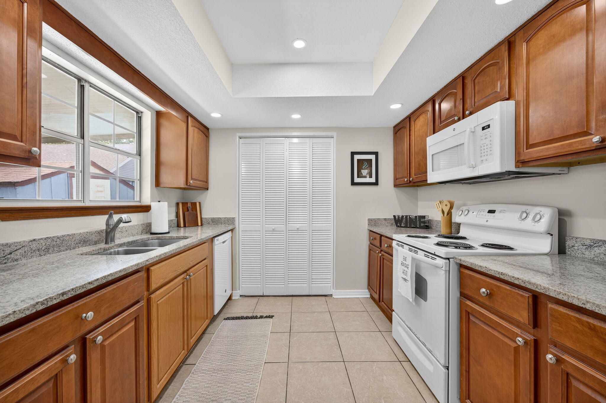 SCRANTON ESTATES - Residential