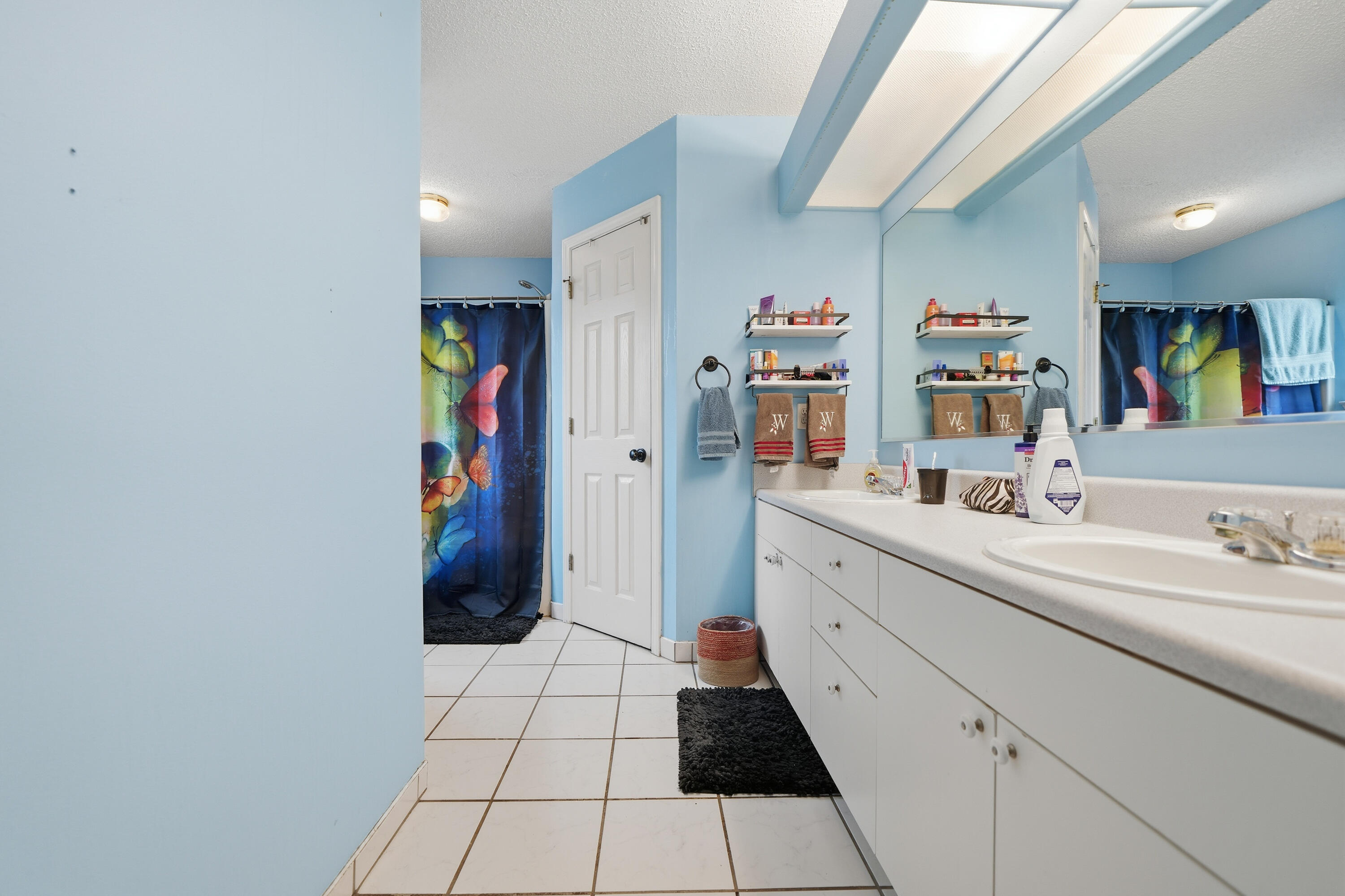 COUNTRYVIEW ESTATES 4TH ADDN - Residential