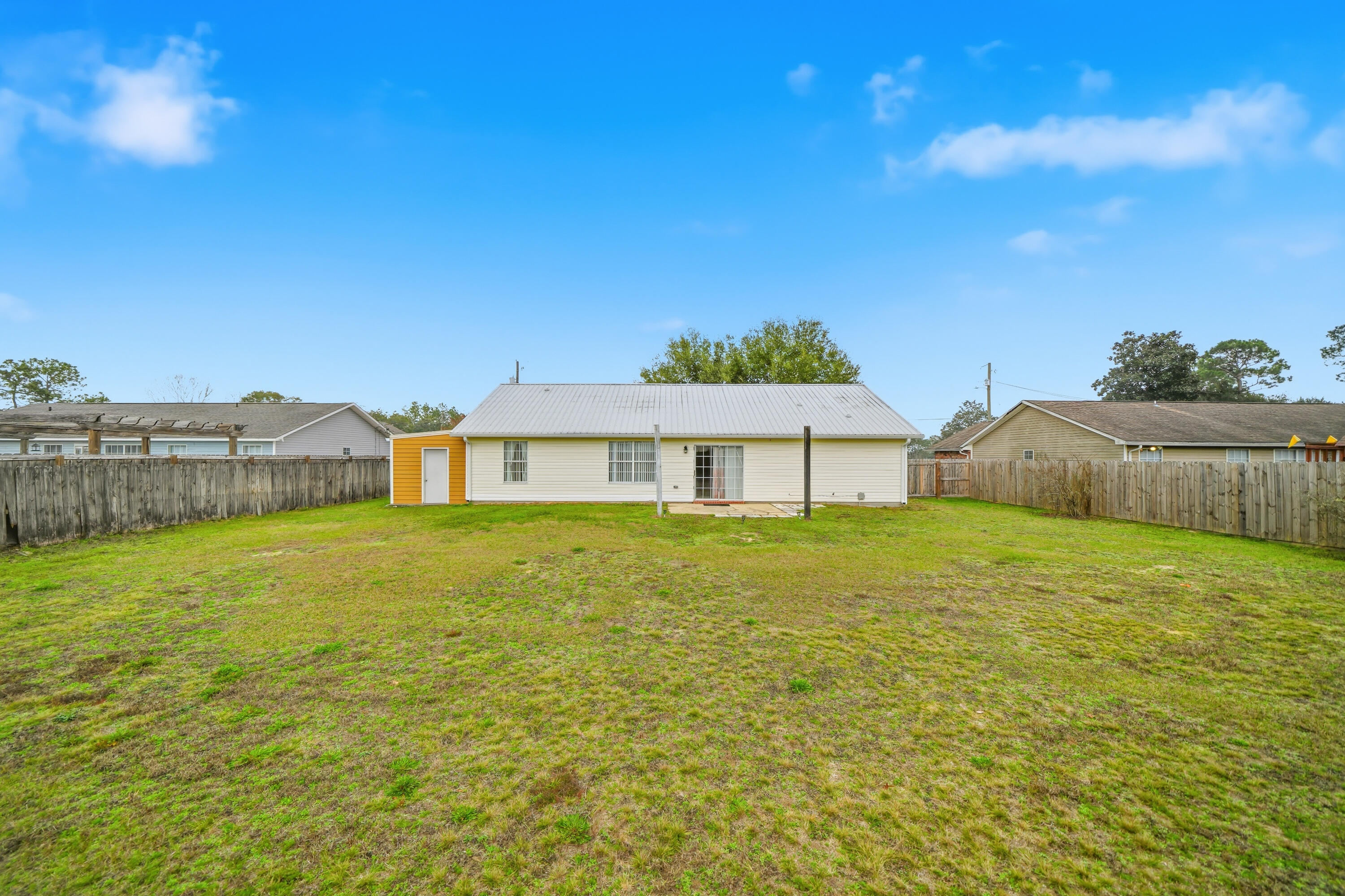 COUNTRYVIEW ESTATES 4TH ADDN - Residential