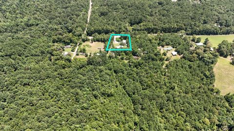 Photo of 0 Strickland Road, DeFuniak Springs, FL 32435 (MLS # 982576)