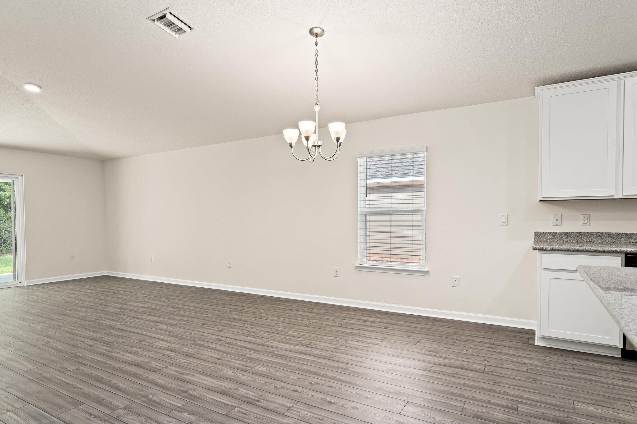 RIVERWALK PH I - Residential Lease