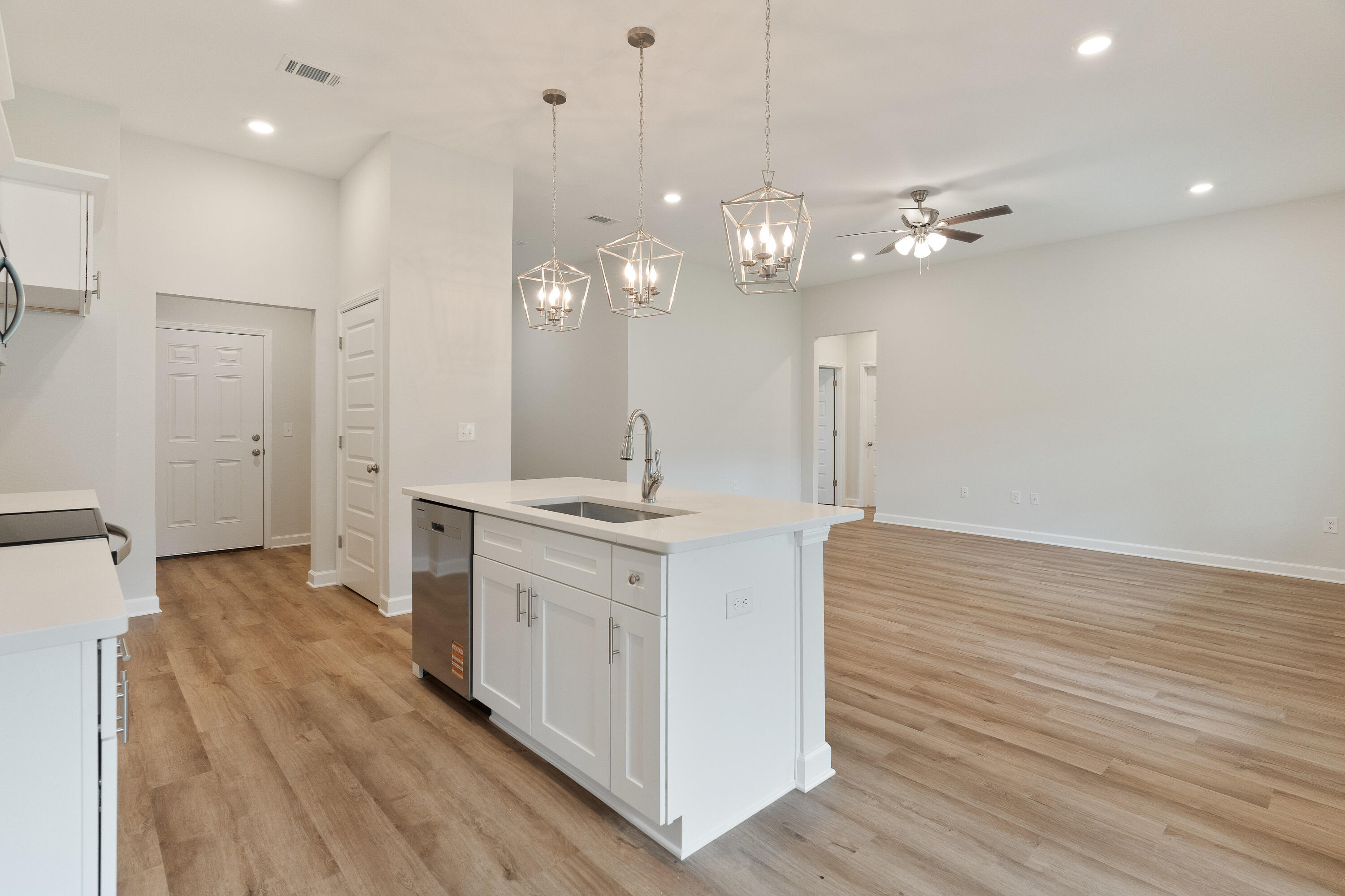 BRIDLE WOOD EST PH I - Residential