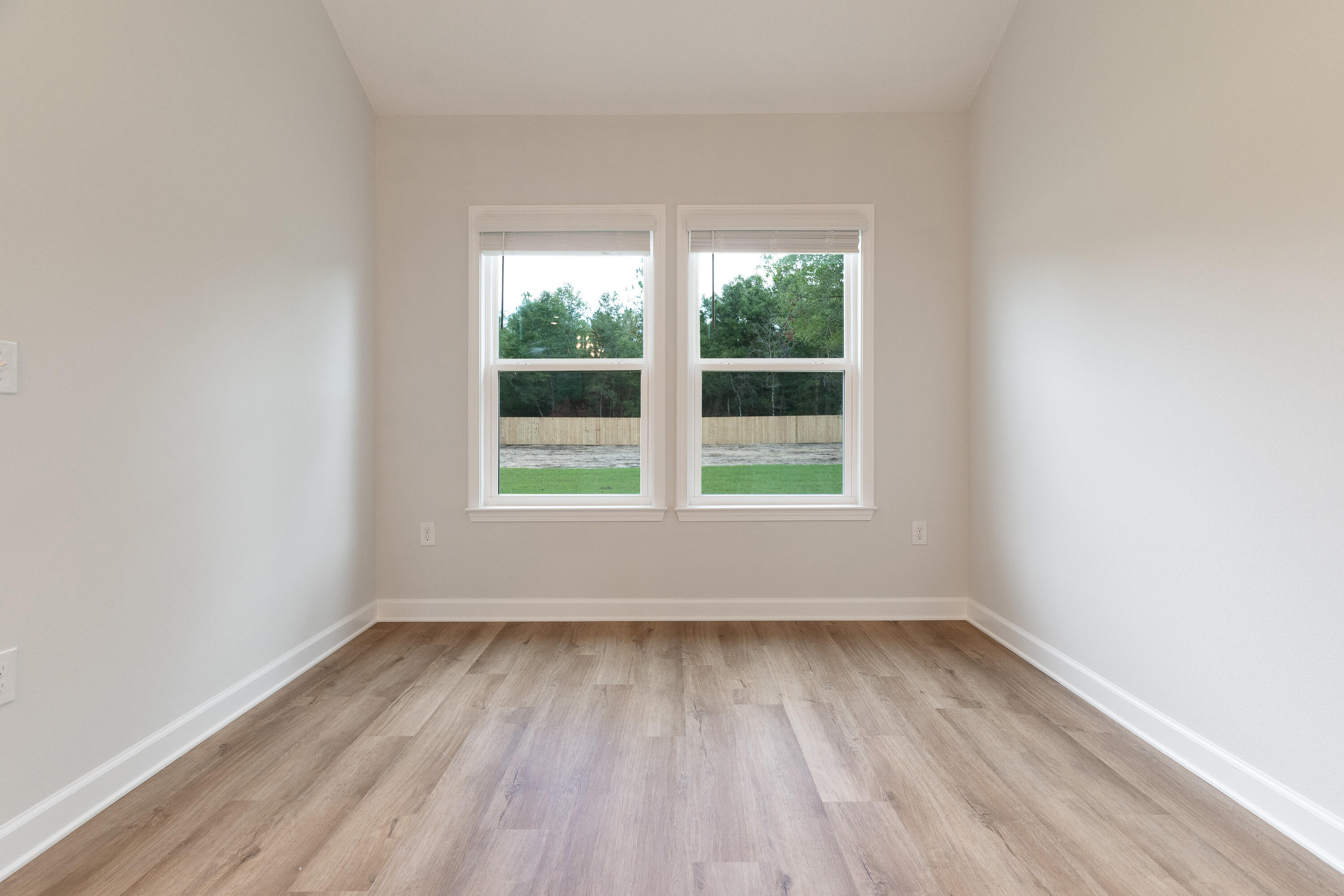 BRIDLE WOOD EST PH I - Residential