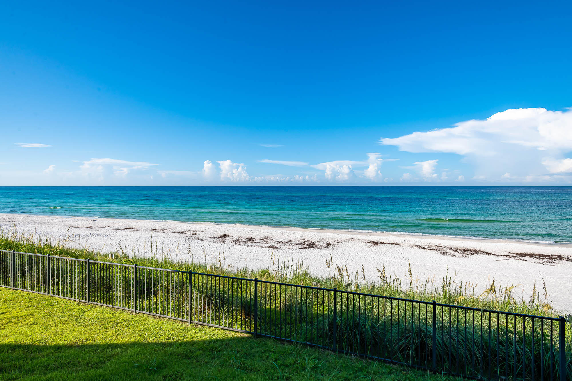 PELICAN POINTE AT CAMP CREEK - Residential