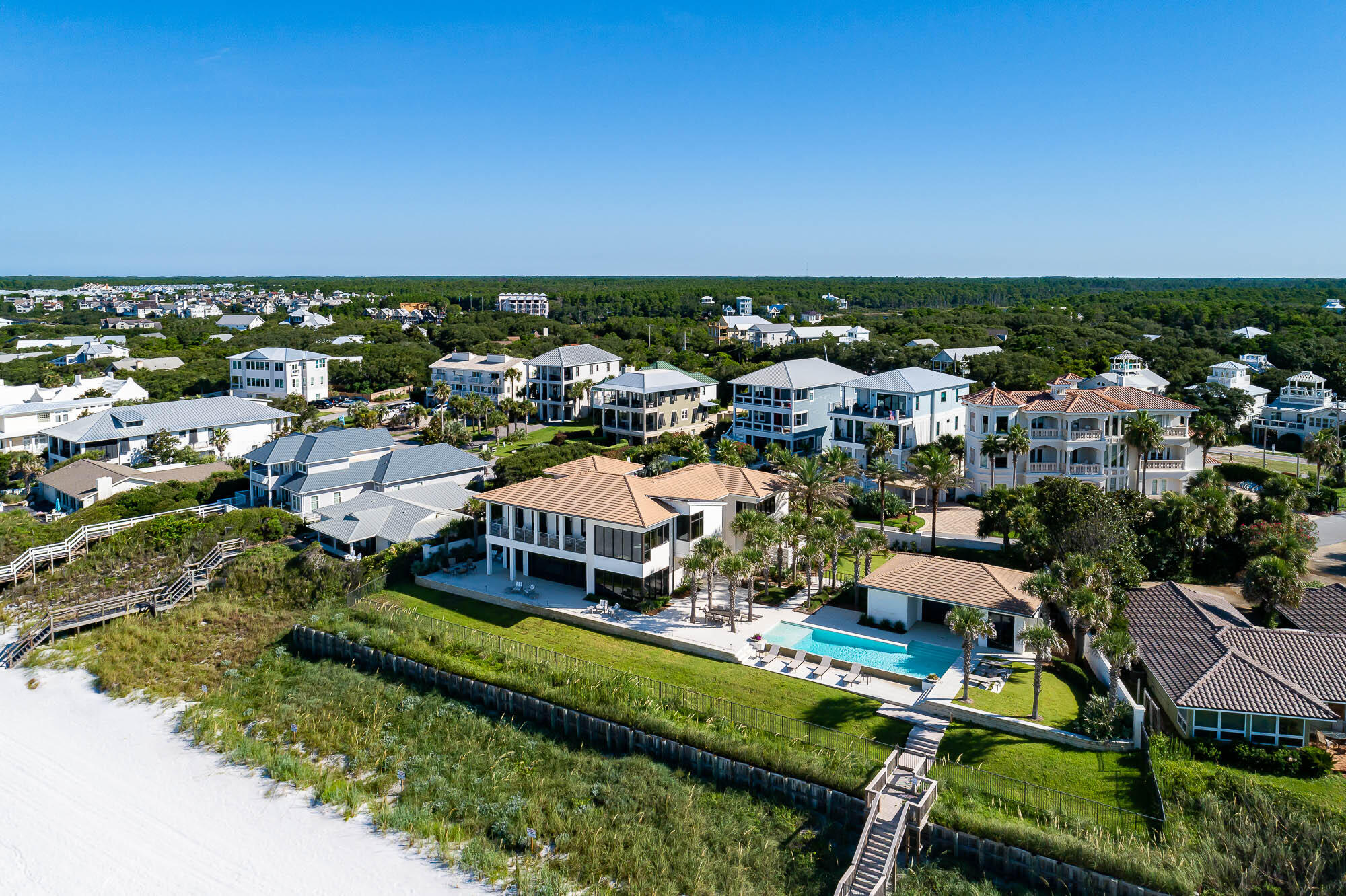 PELICAN POINTE AT CAMP CREEK - Residential