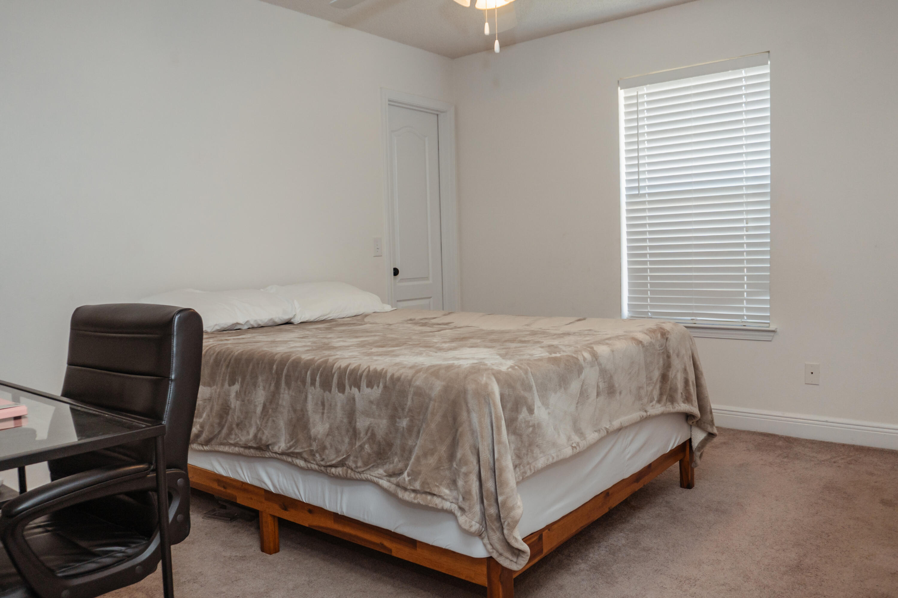 FOX VALLEY - Residential Lease