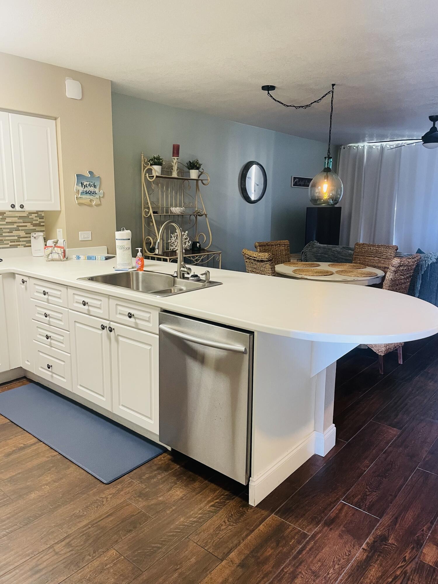 ISLAND PRINCESS - Residential