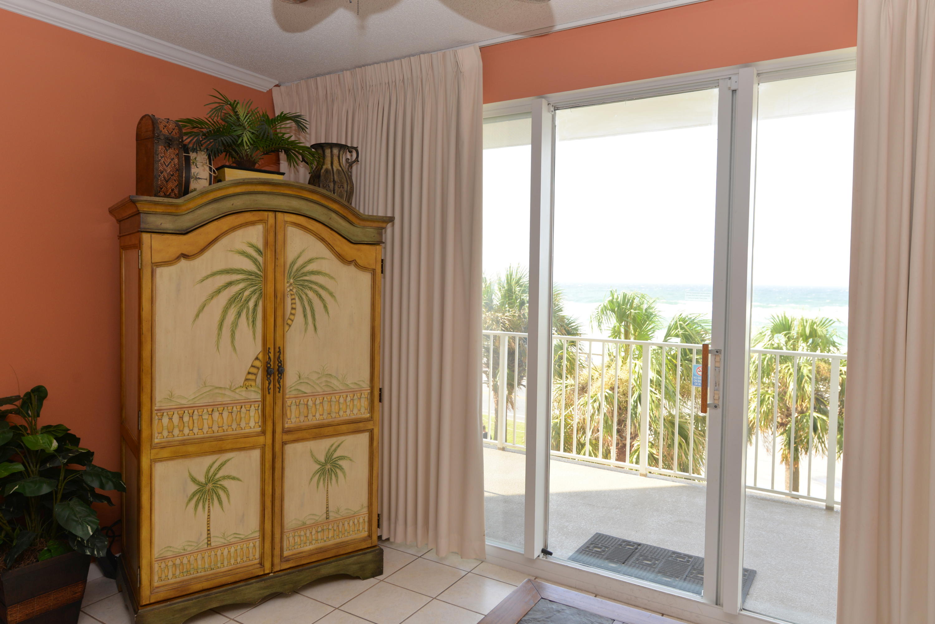 MAJESTIC SUN - Residential