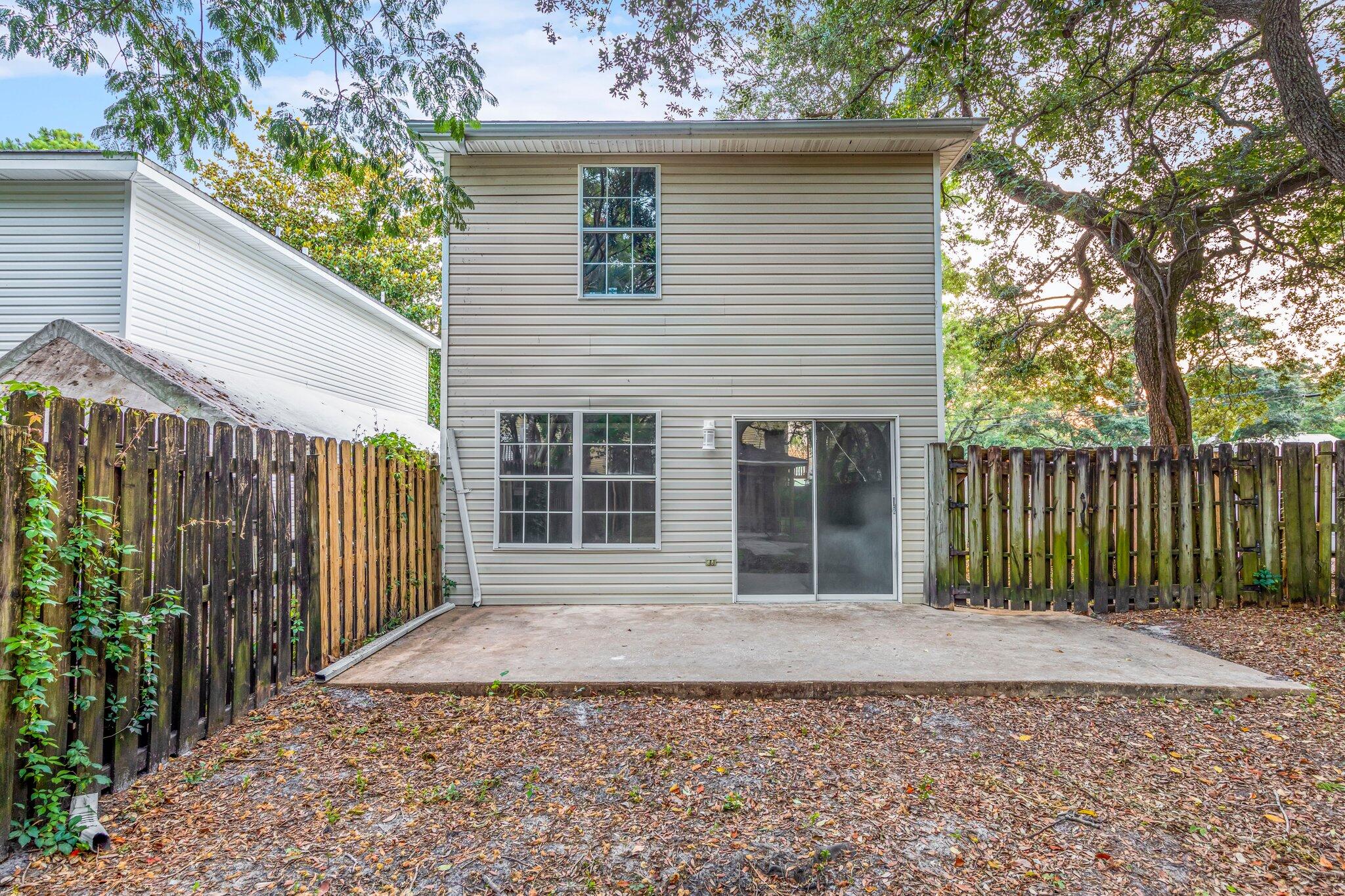 LLOYD & HETHERINGTON - Residential