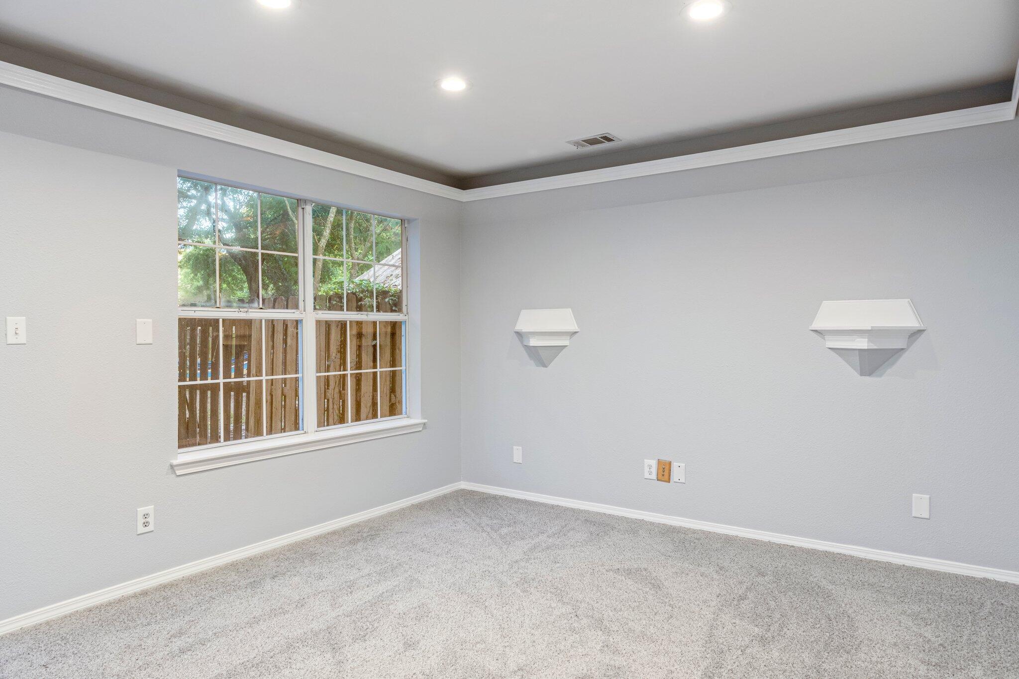 LLOYD & HETHERINGTON - Residential