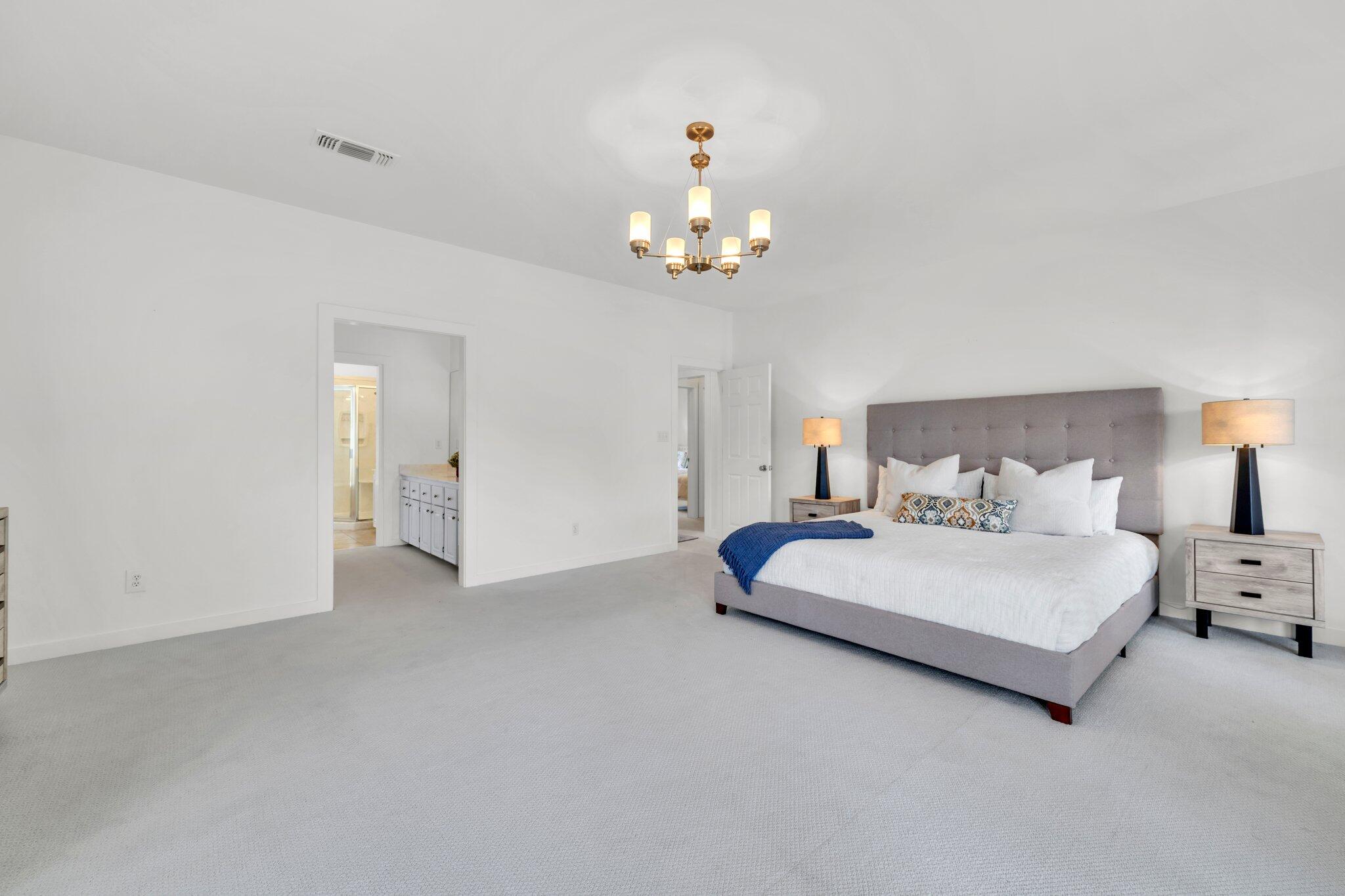 LAKEWOOD  POINTE ESTATES - Residential
