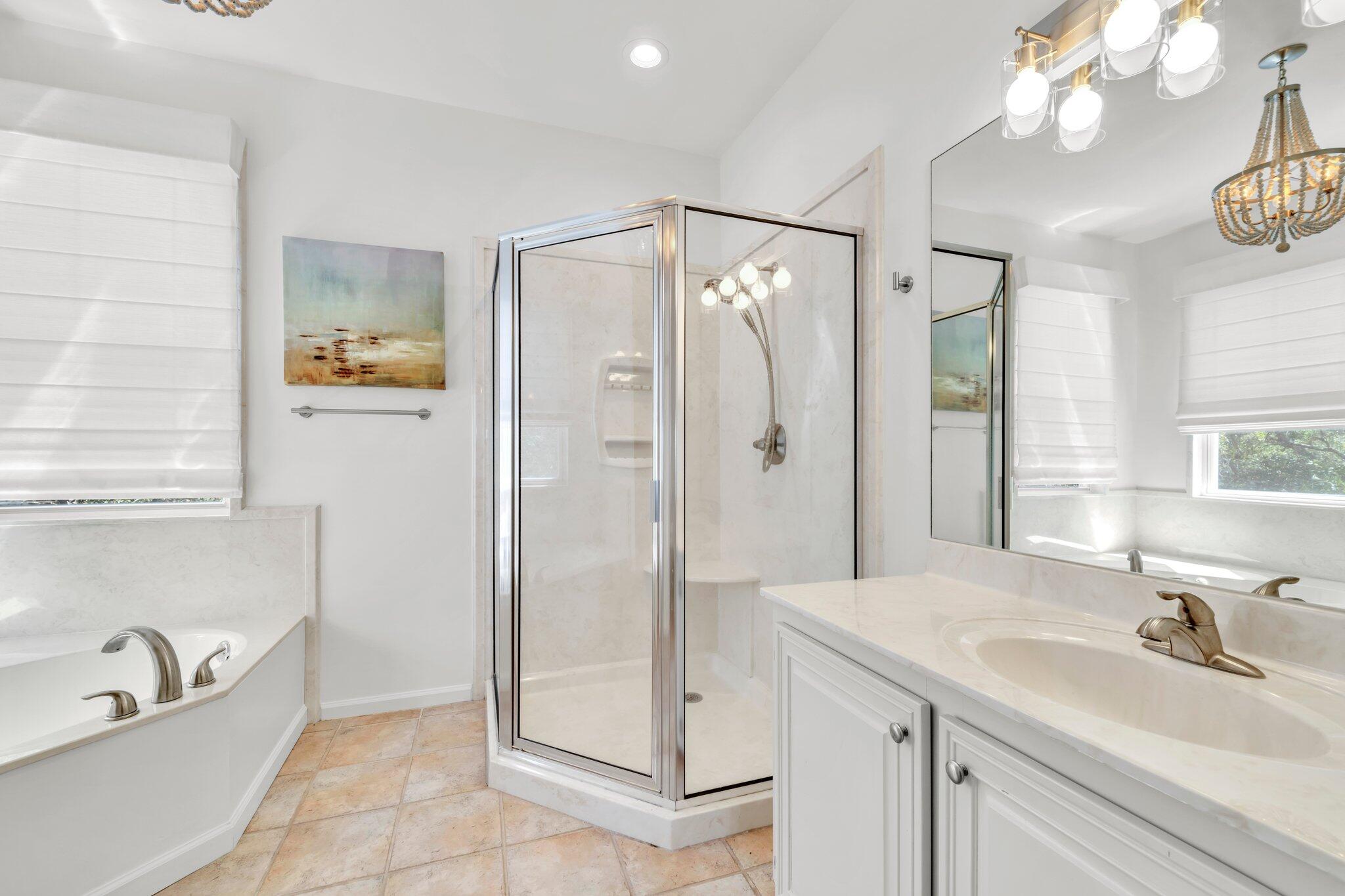 LAKEWOOD  POINTE ESTATES - Residential