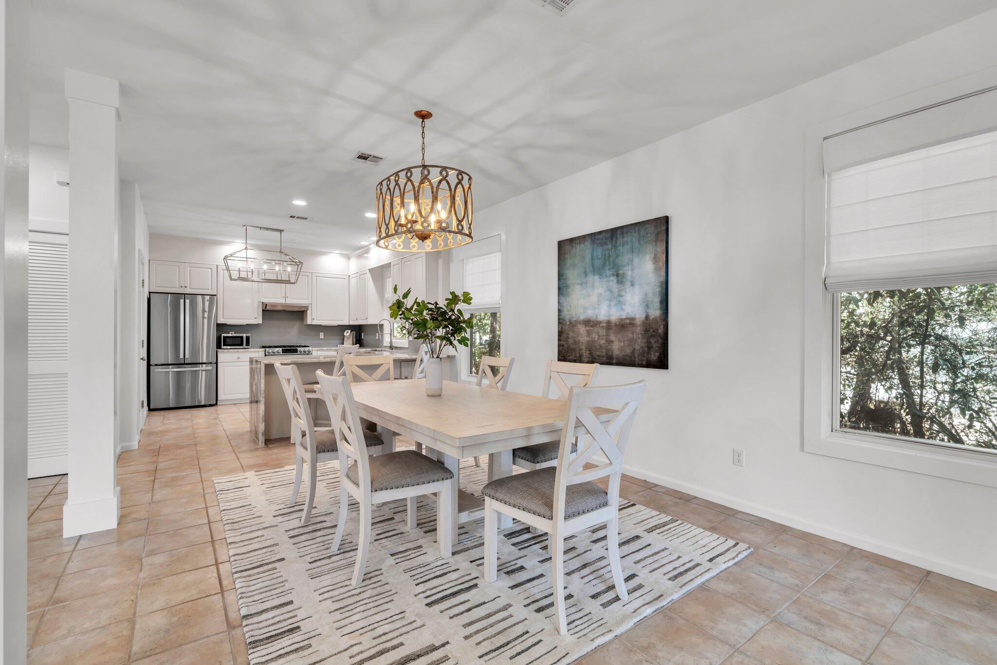 LAKEWOOD  POINTE ESTATES - Residential