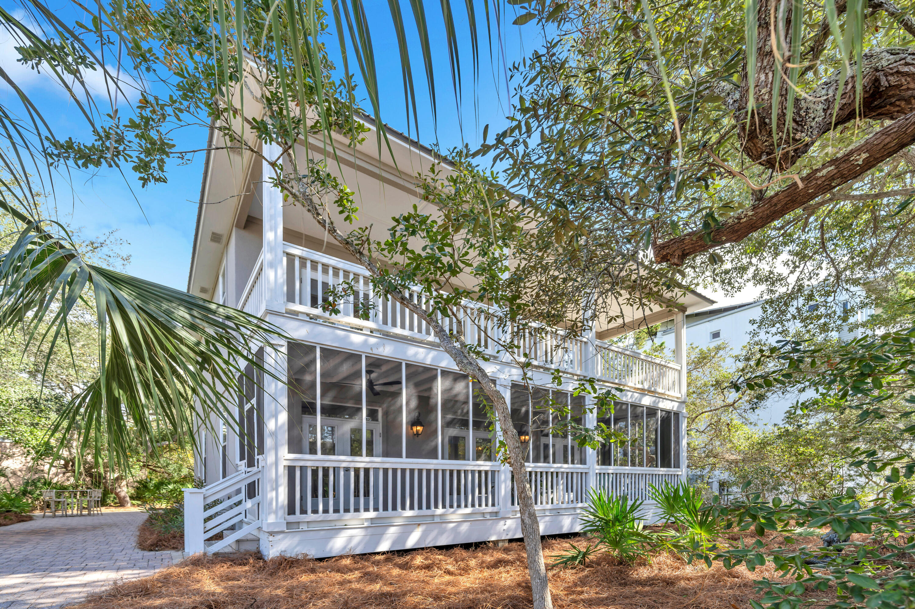 69 Lake Pointe Drive