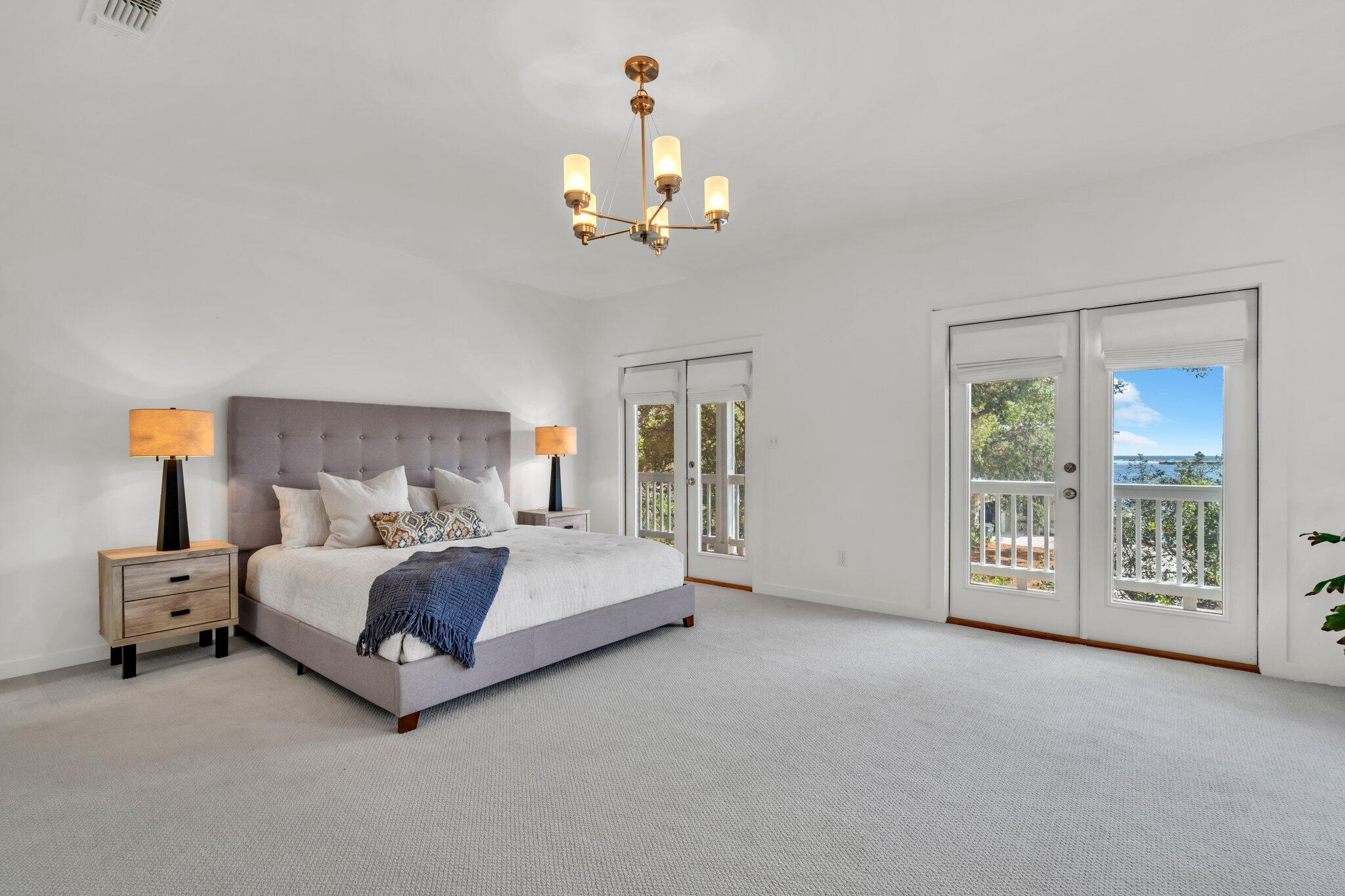 LAKEWOOD  POINTE ESTATES - Residential