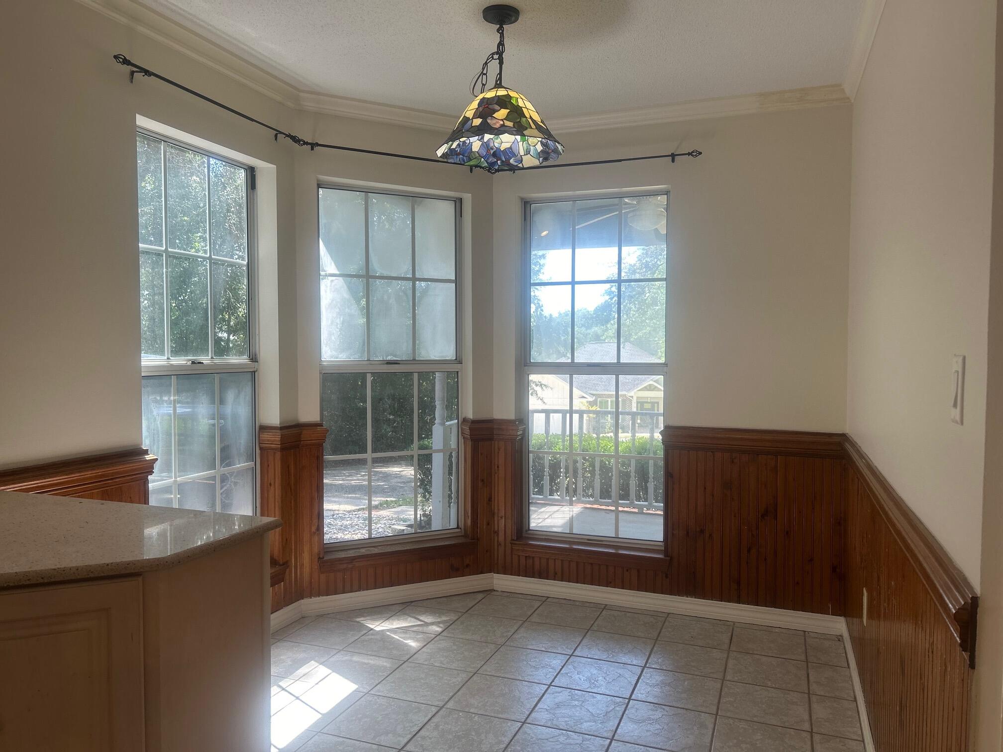 RIVERSIDE NORTH - Residential Lease