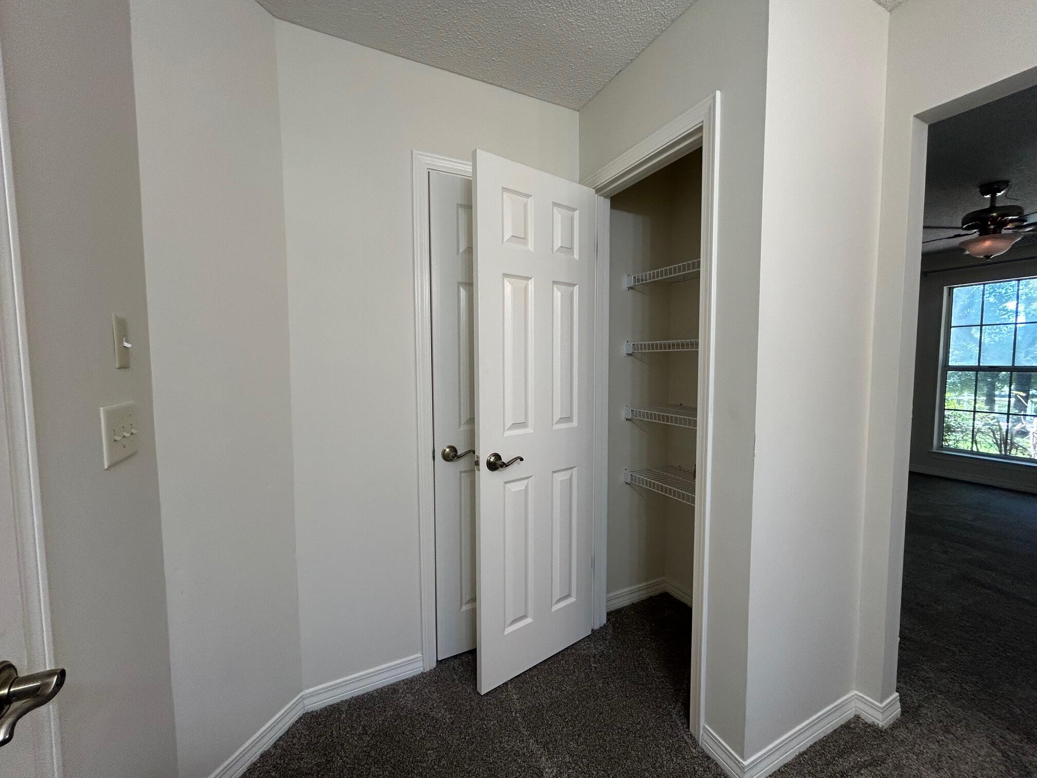 RIVERSIDE NORTH - Residential Lease