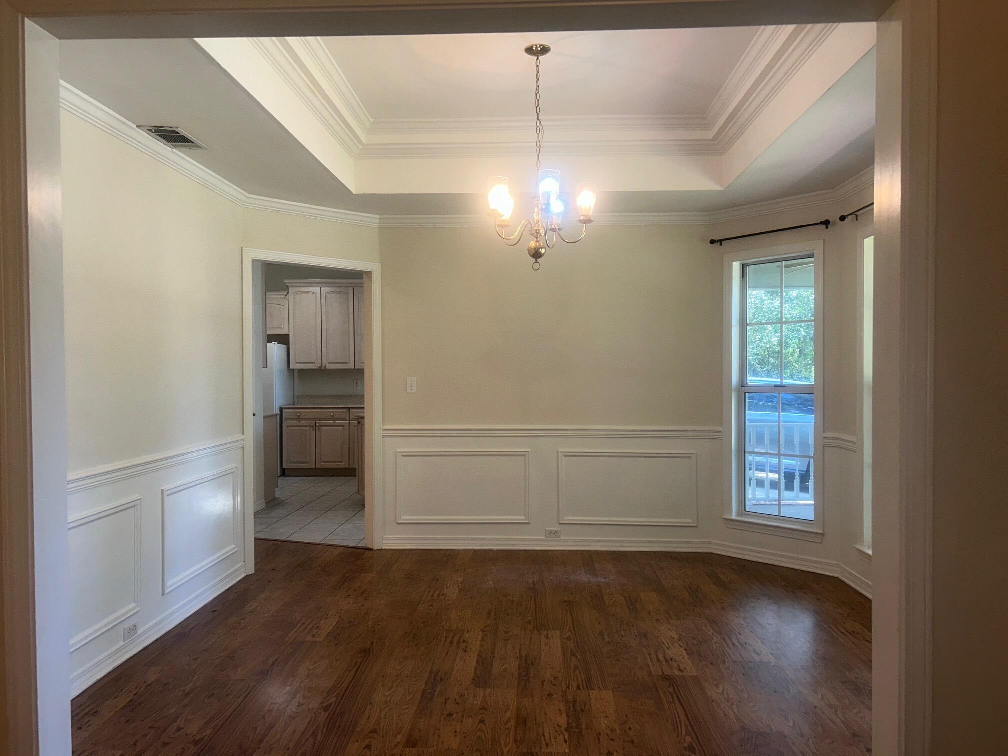 RIVERSIDE NORTH - Residential Lease